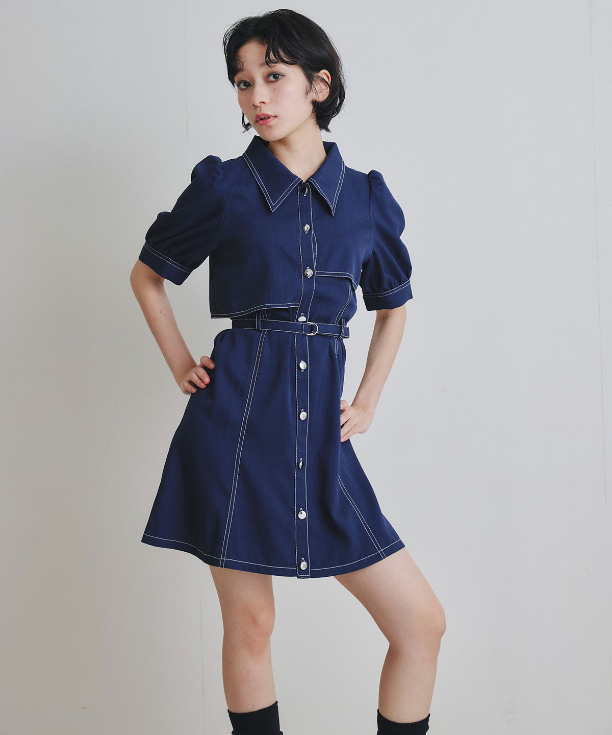 ステッチバイカラーレイヤードフレアミニワンピース