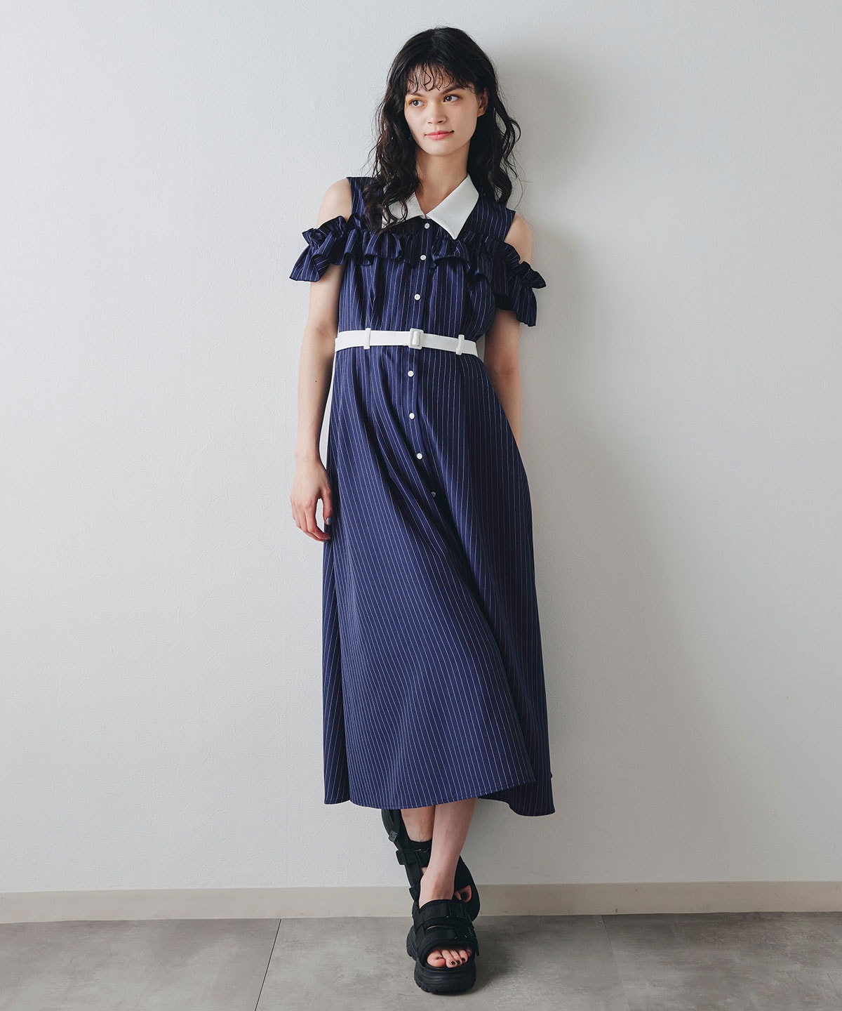 クレリックオフショルフリルシャツロングワンピース