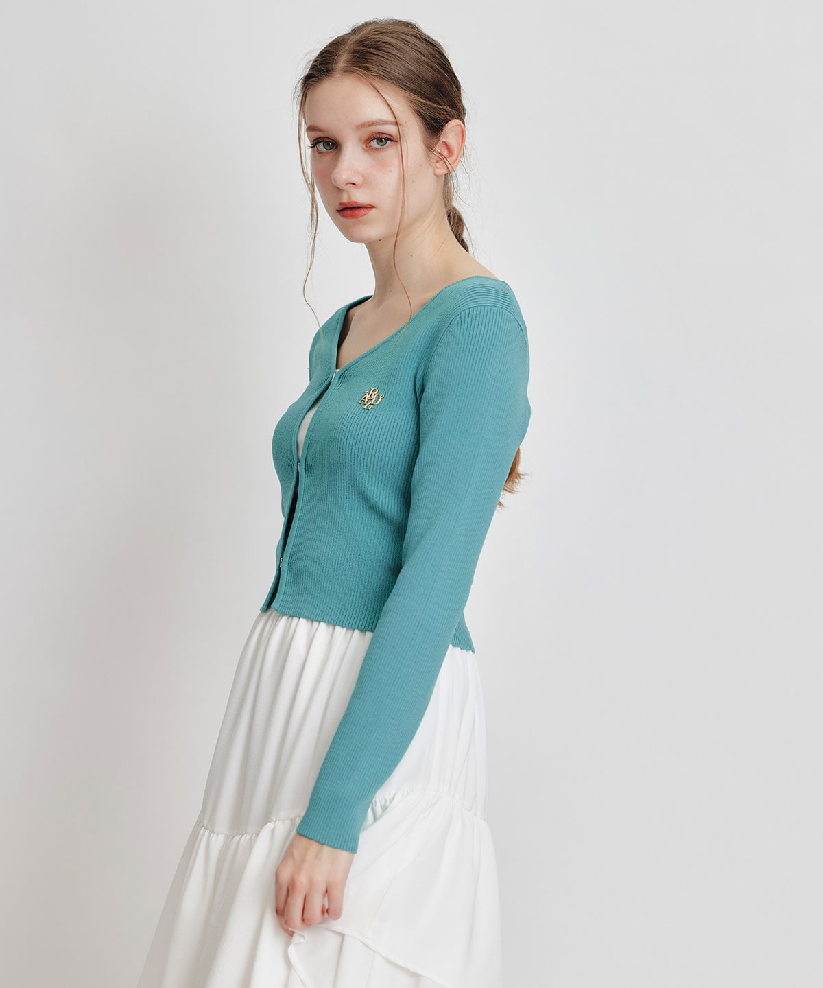 ロゴプレートリブニットカーディガン