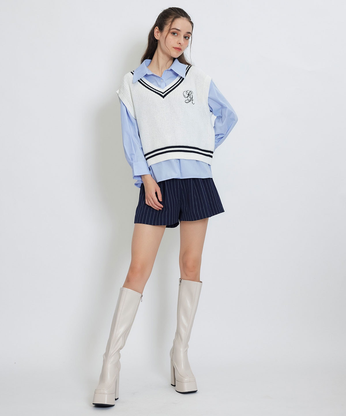 カレッジライクラインベスト×シャツブラウス