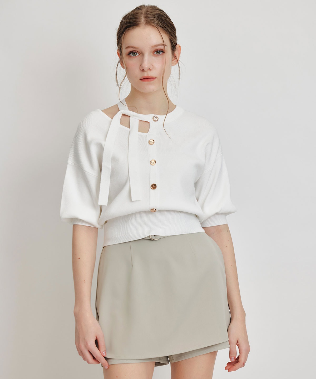 アシメカットデザインハーフスリーブニットプルオーバー