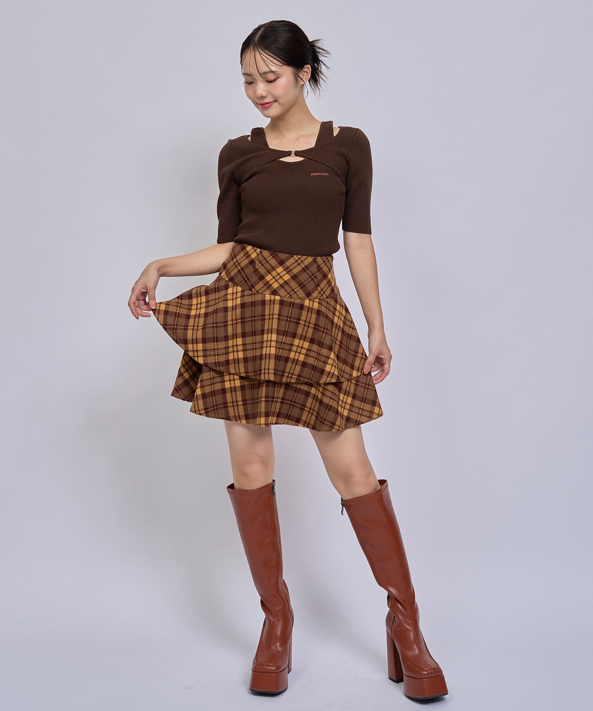 フロントホックレイヤードリブニットトップス