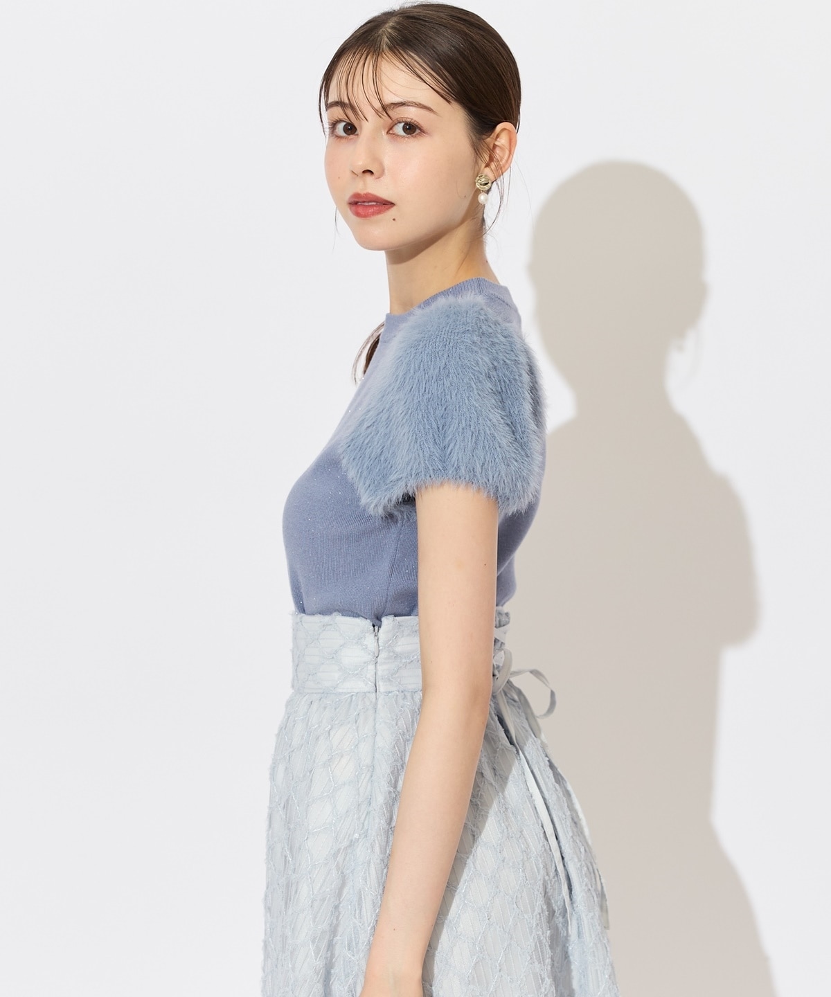 ふわふわフェザースリーブラメニットプルオーバー