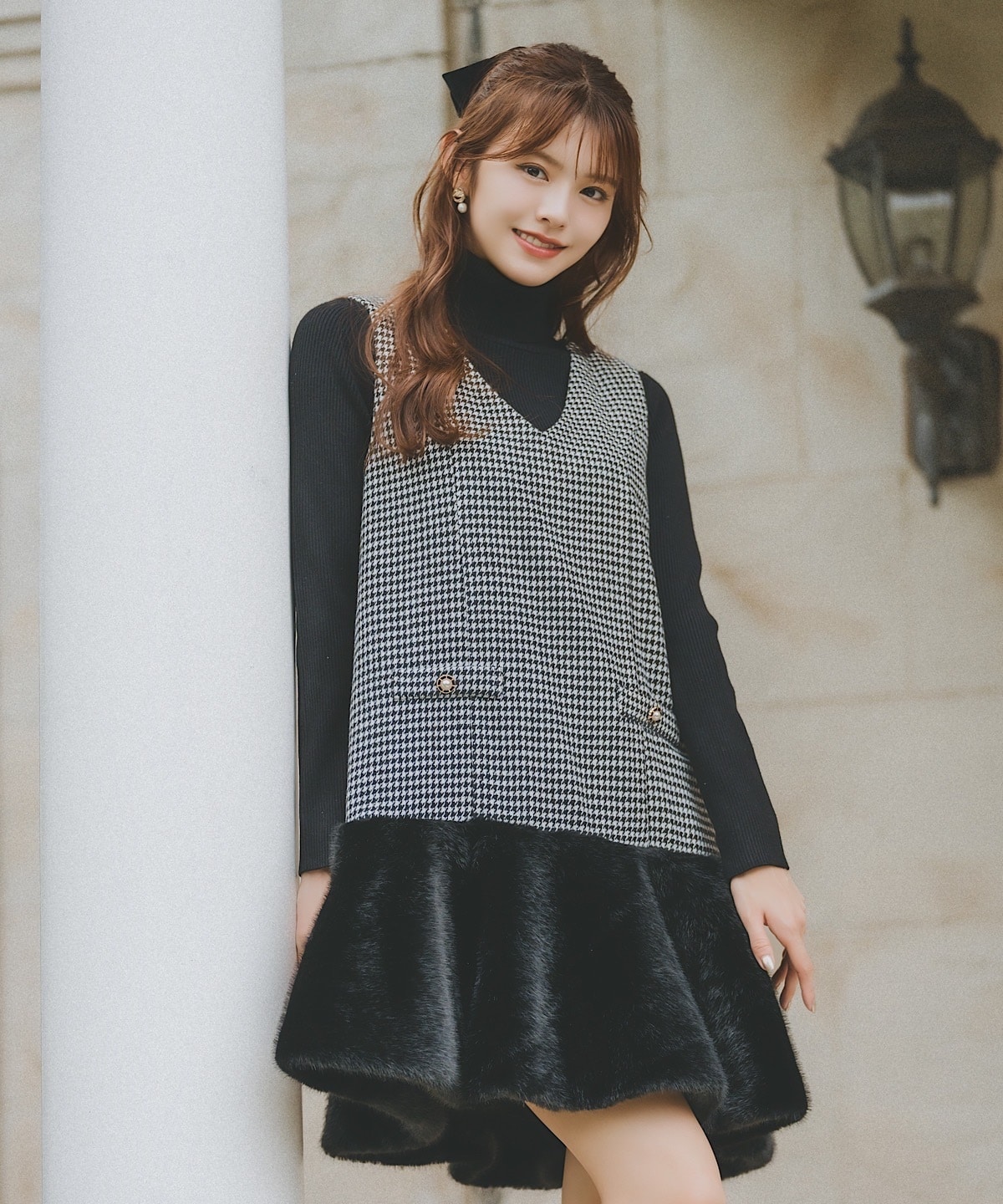 千鳥柄ヘムファーVネックジャンパースカート