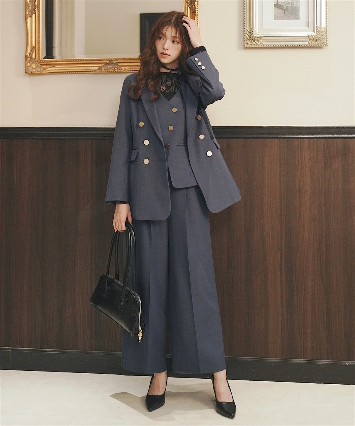 【再入荷】金ボタン付ワイドパンツ