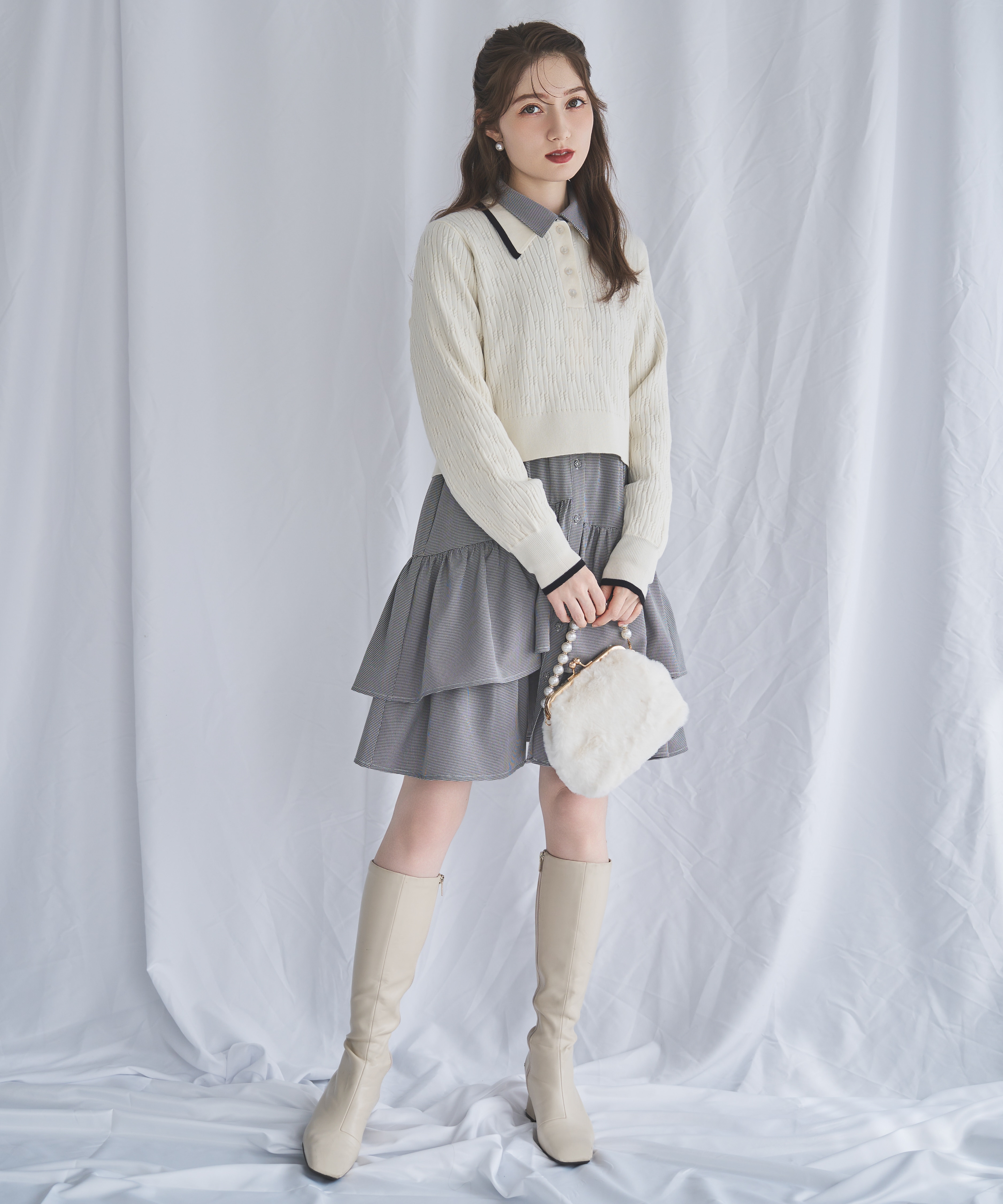 配色ポロニット