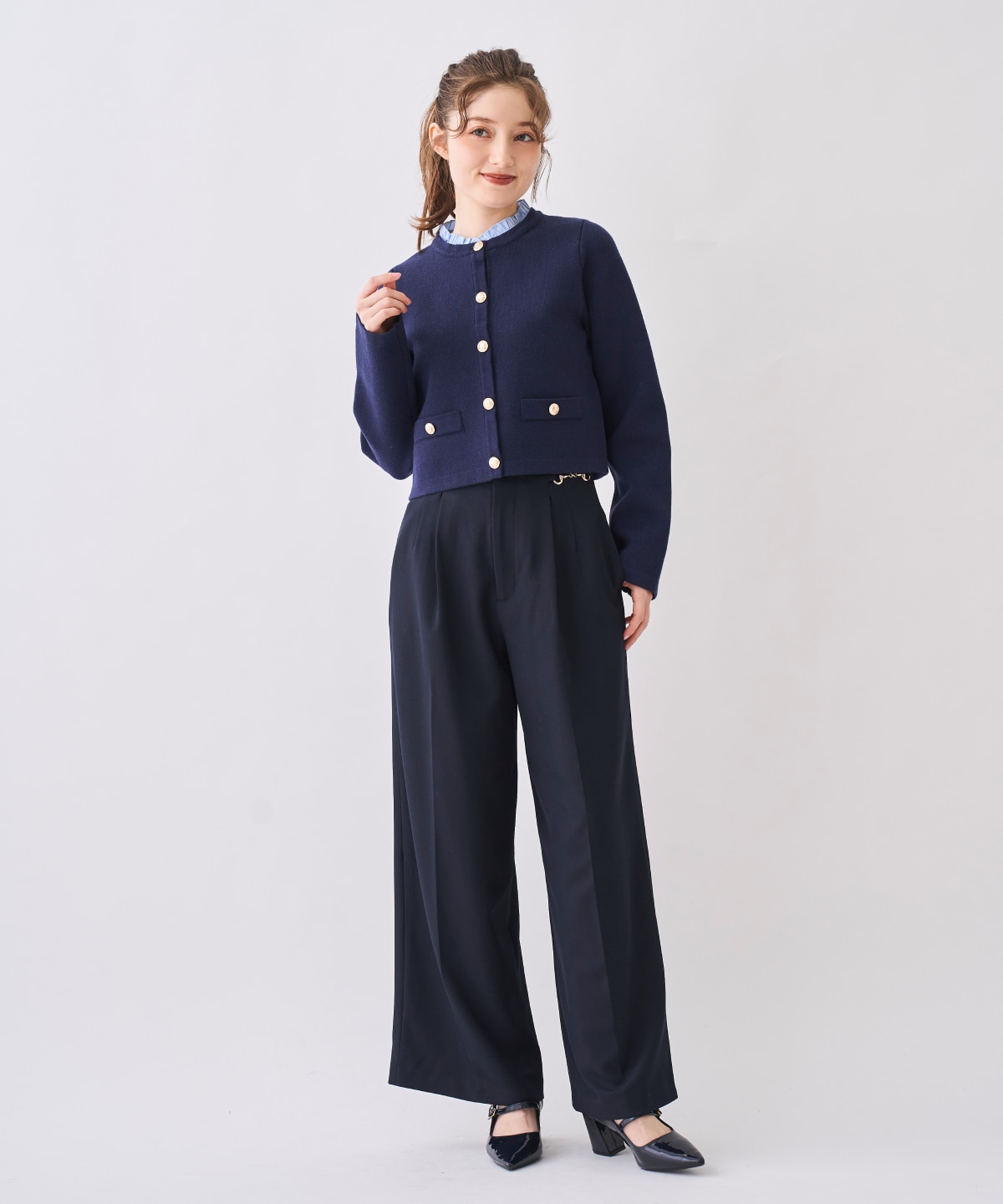 【12/5(Fri)発売開始】フリル襟付きノーカラーニットカーディガン