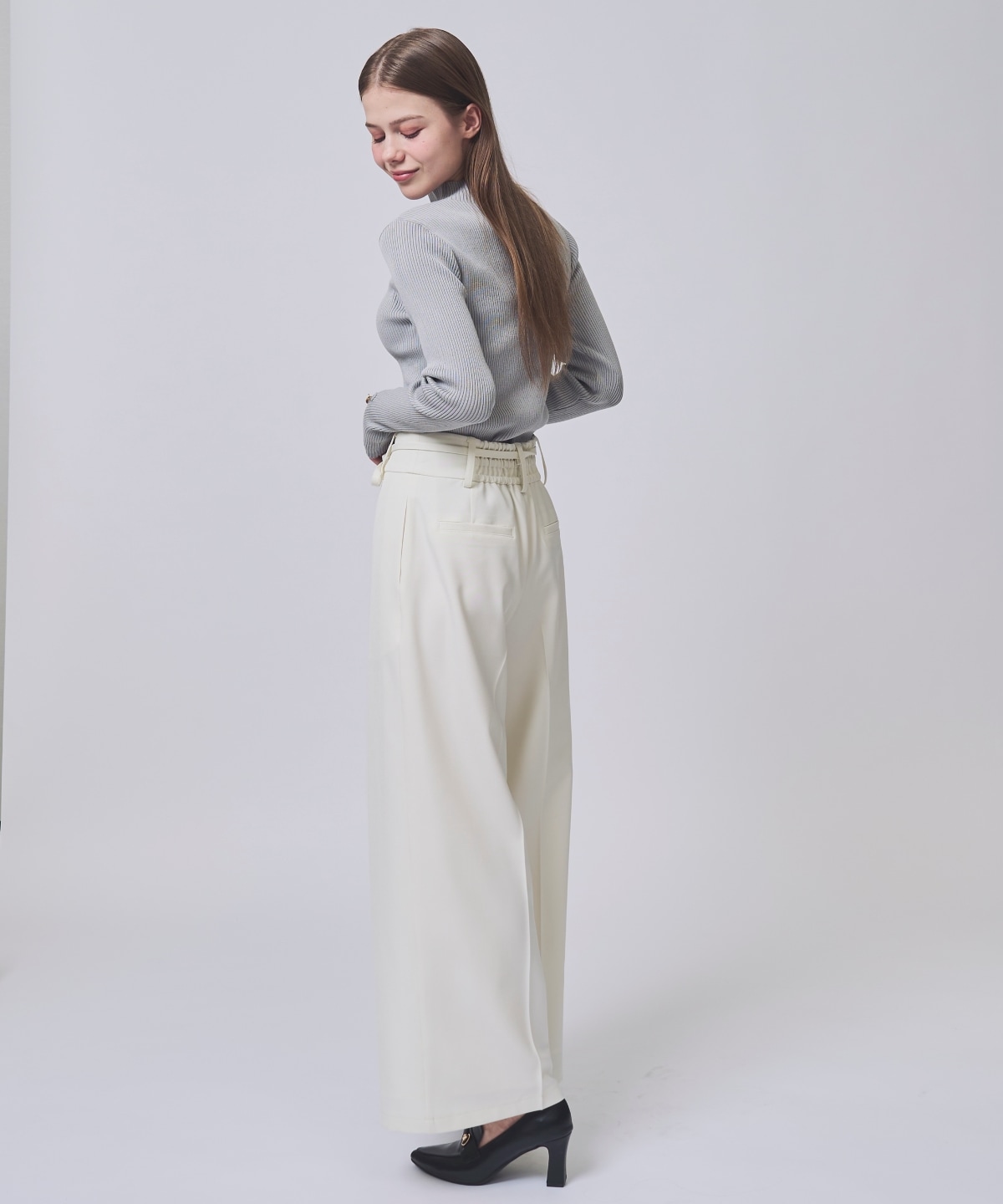 【2/27(Fri)発売】リボンベルトタックフレアワイドパンツ