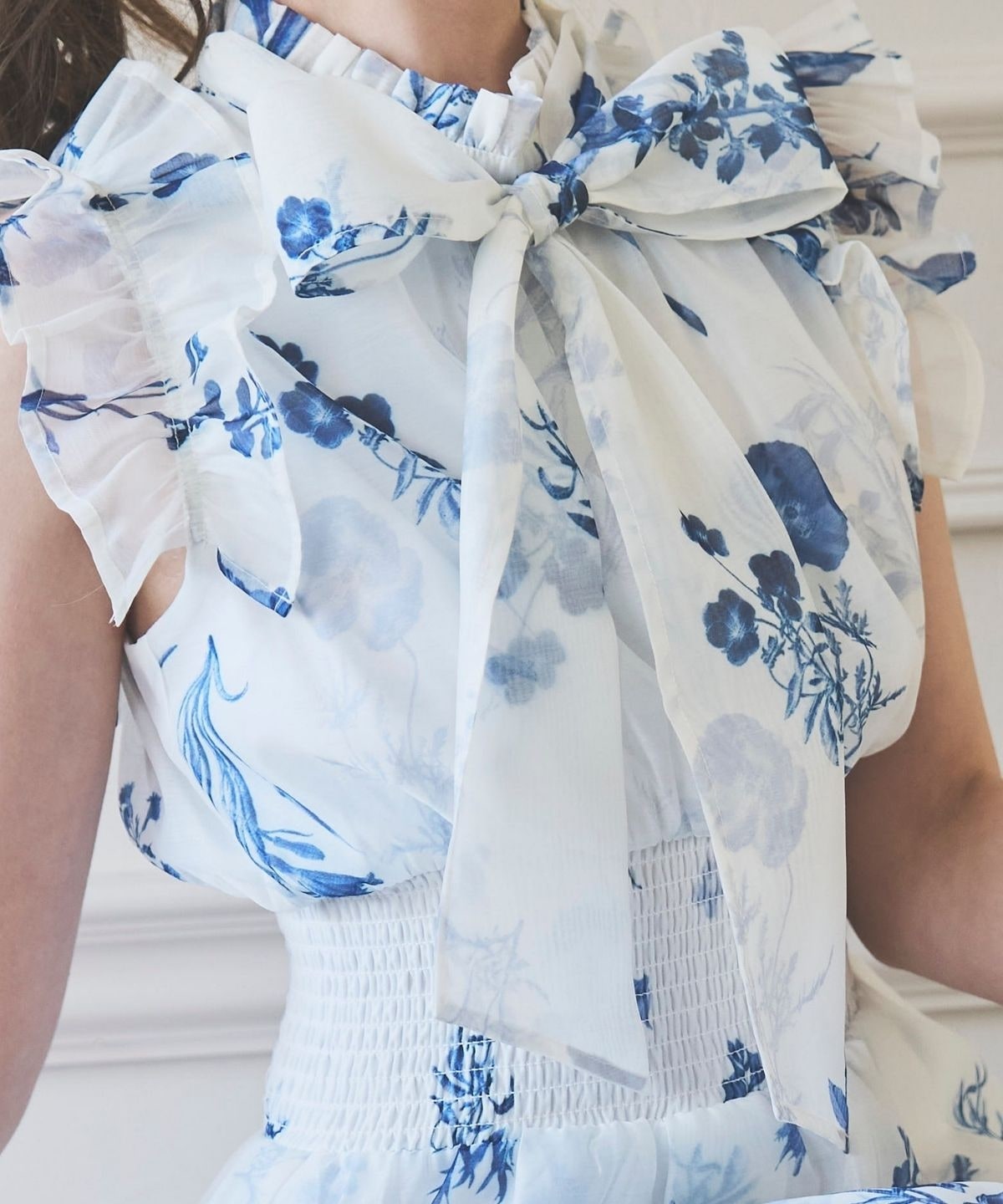 【3/13(Fri)予約開始】シアーボタニカルフラワーワンピース