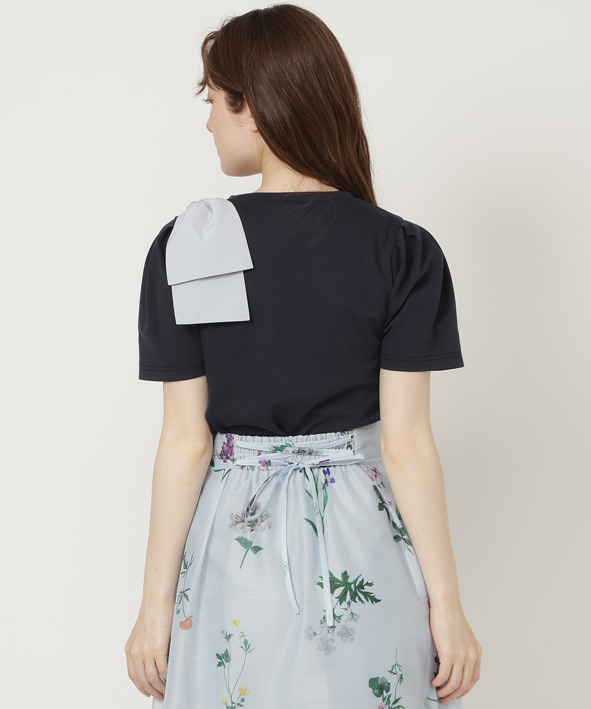 【5/8(Fri)発売】ショルダーリボンカットソー