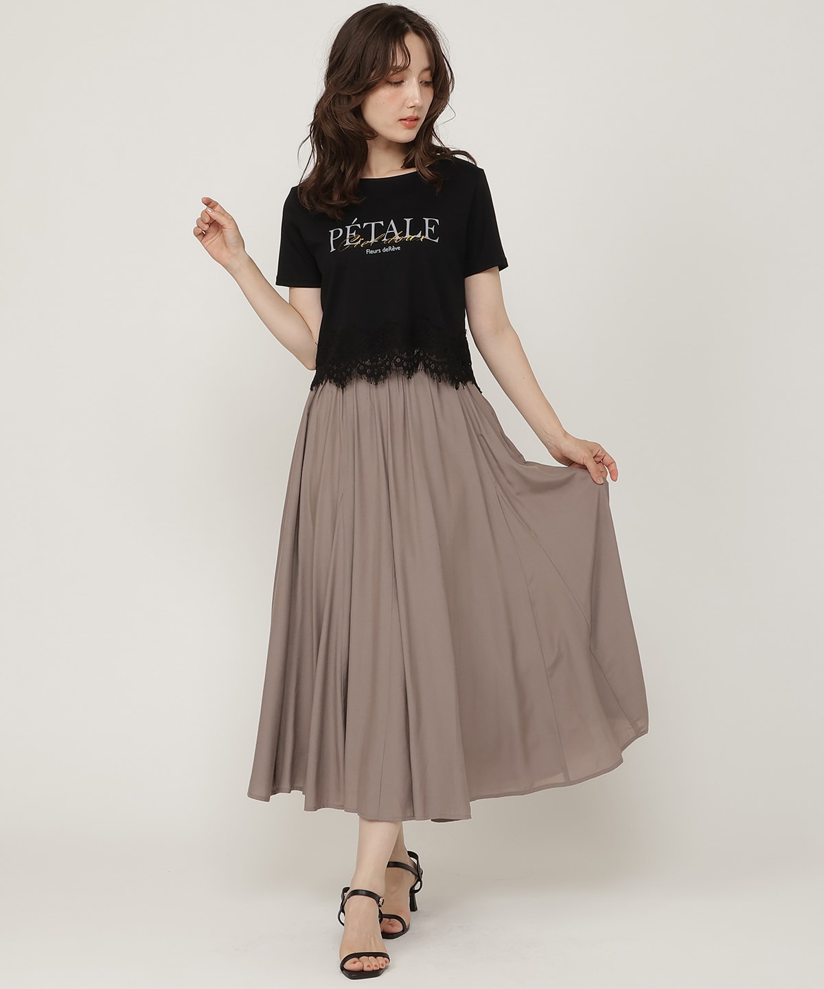 すそレースロゴプリントTシャツ