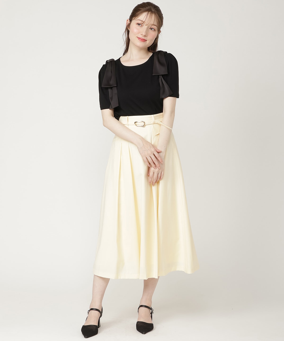 【6/11発売】ショルダーリボンTシャツ