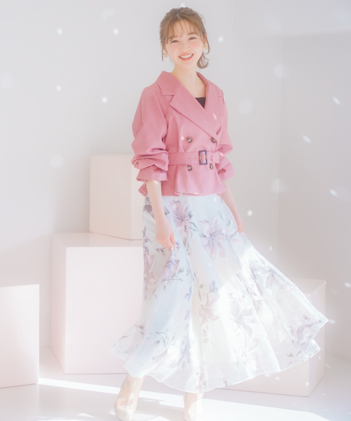 ギャザー袖ショートトレンチ