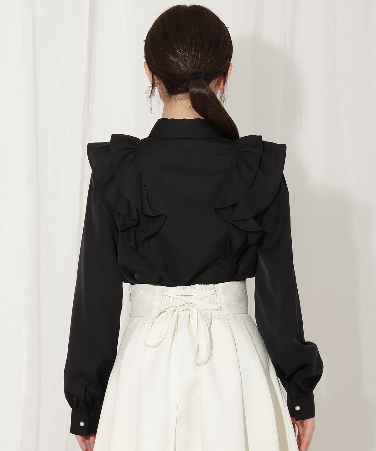 ダブルフリルリボンタイブラウス