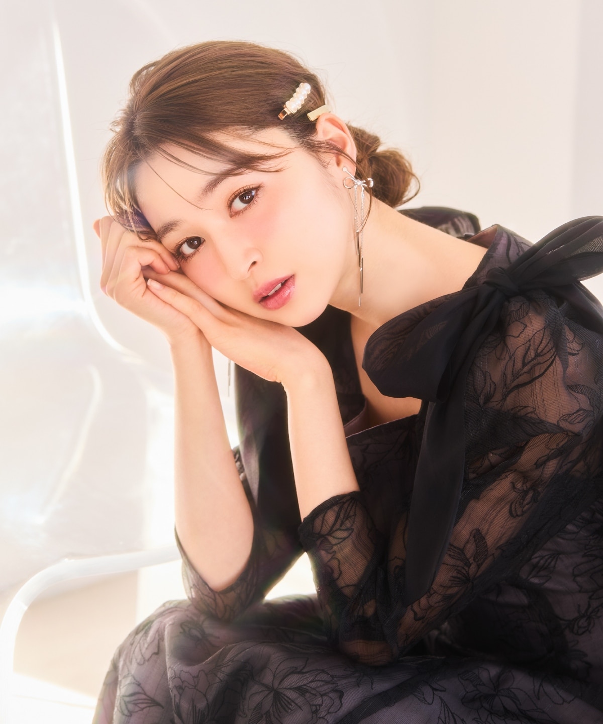 フラワー刺繍肩リボンドレス