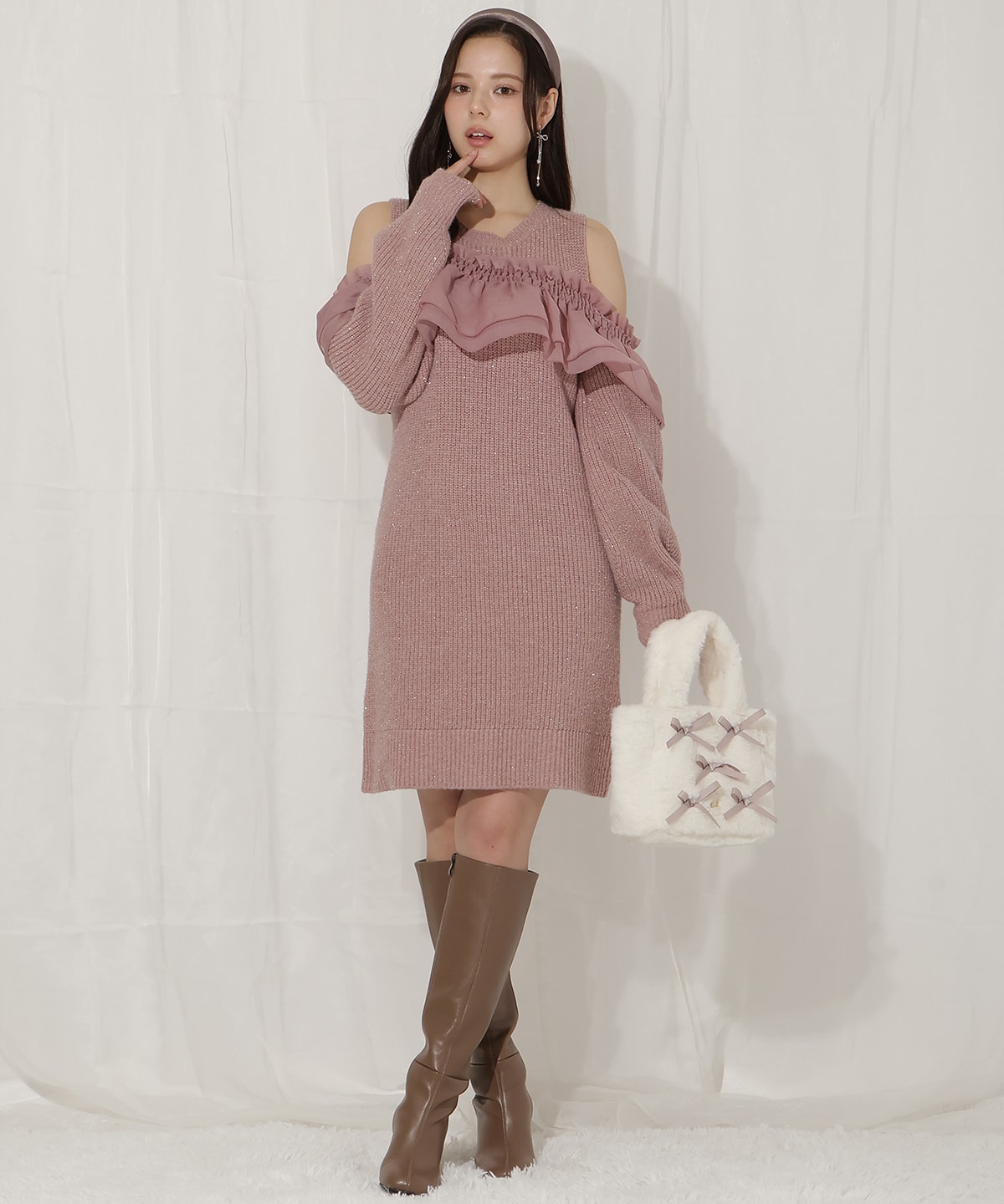 バックリボンオフショルニットワンピース