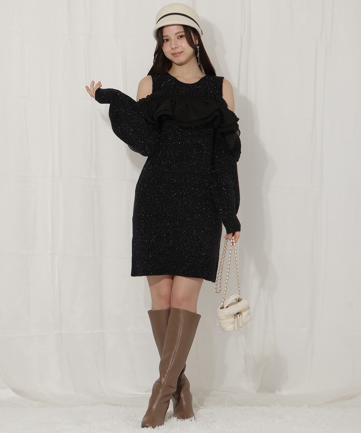 バックリボンオフショルニットワンピース