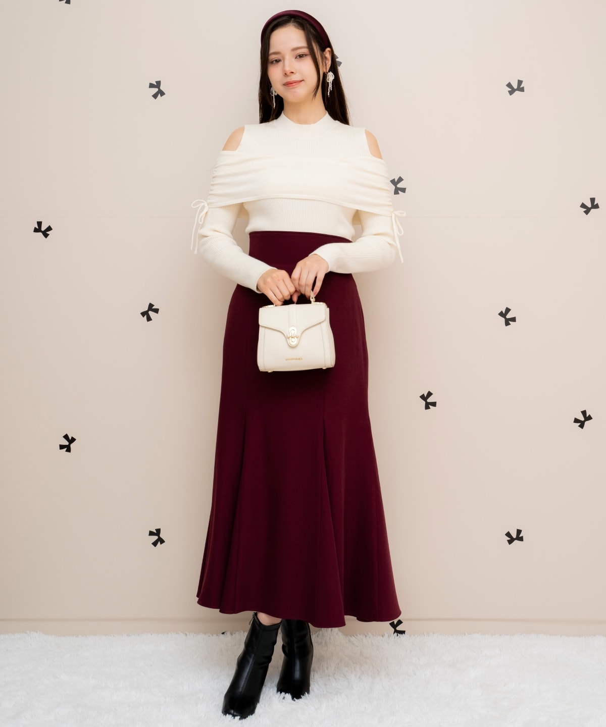 ギャザーリボンオフショルニット