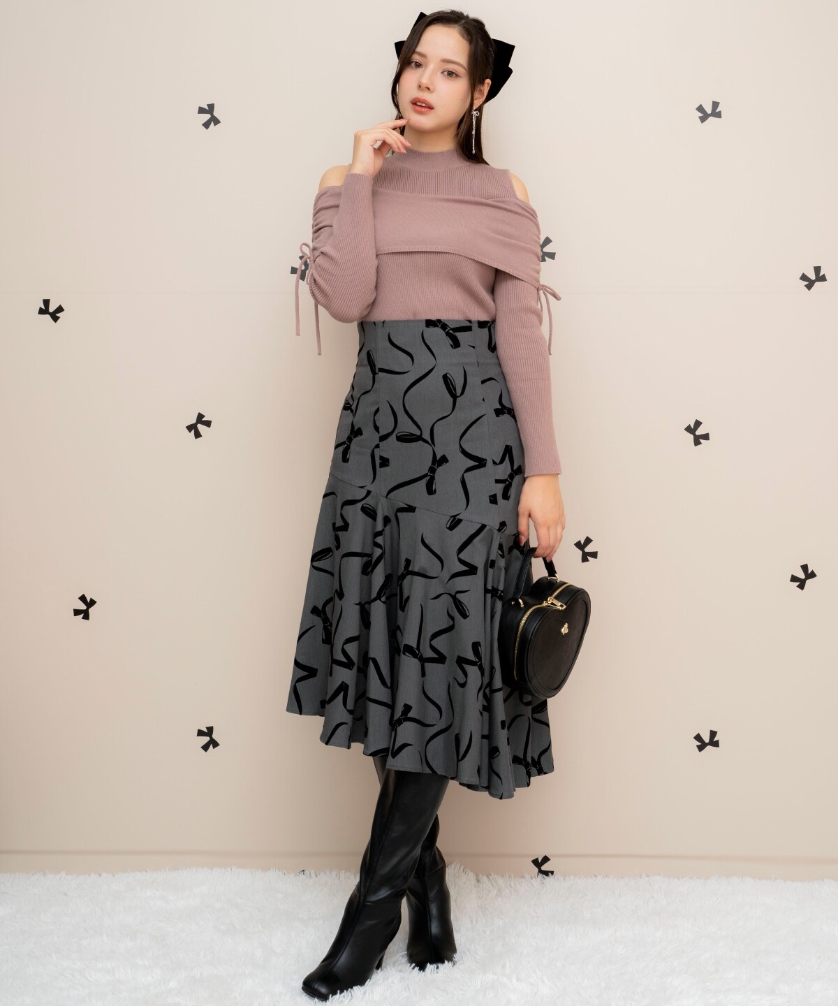 ギャザーリボンオフショルニット