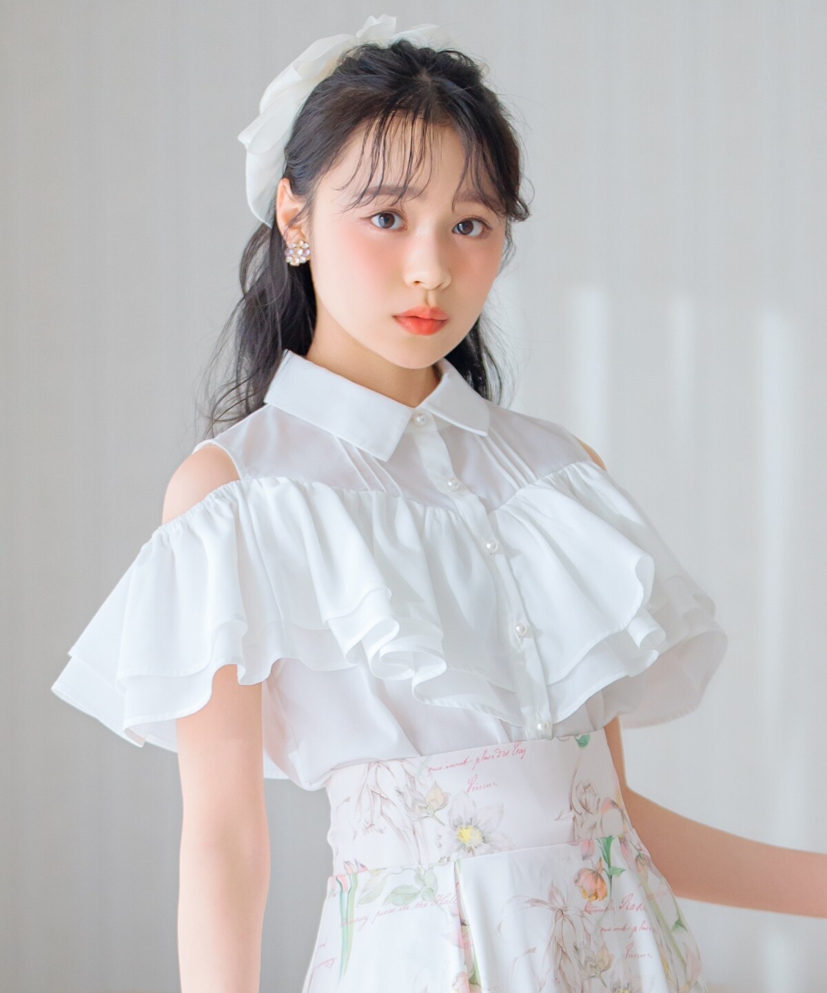 Angelic Pretty 2way フリルブラウス リボン Angelic Pretty 2Wayリボンタイ付きフリルブラウス生成り×赤 ゴシック