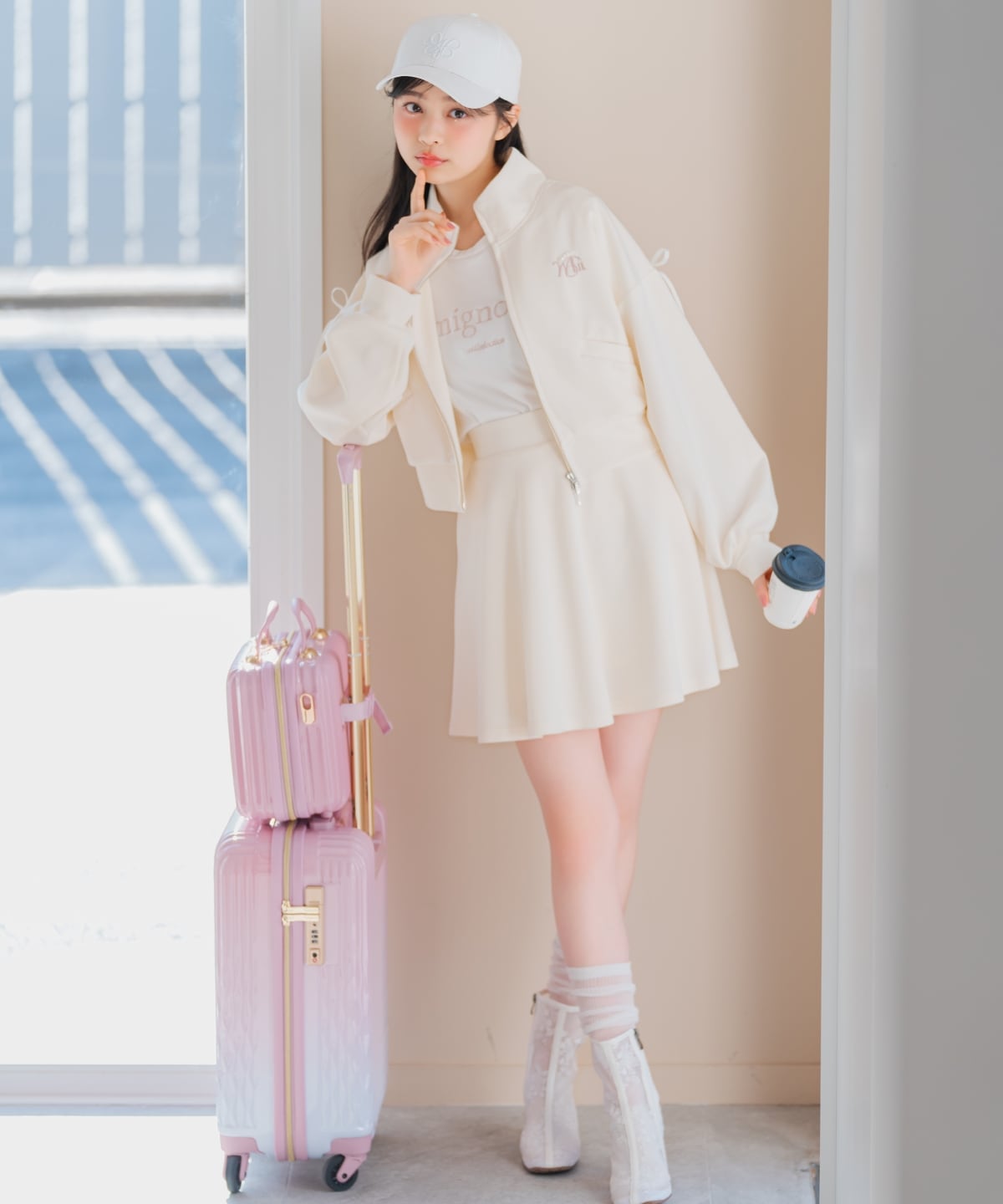 ロゴ刺繍リボントラックジャケット