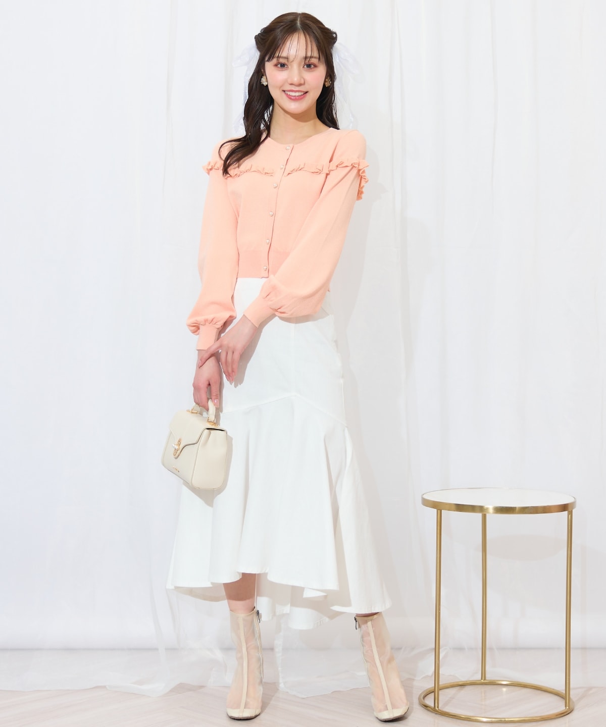 フリルデザインニットカーディガン