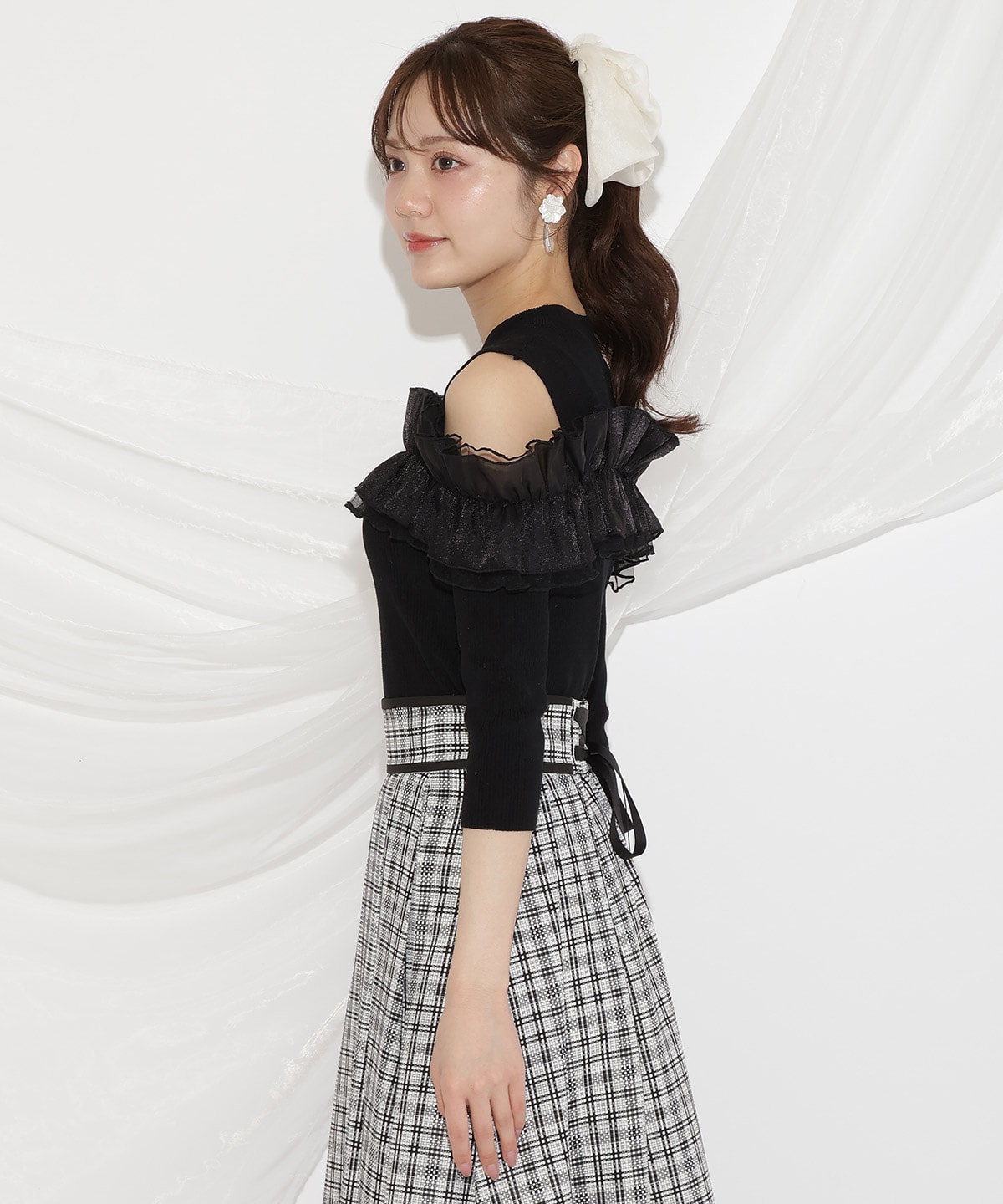 フリルドッキングリブニット