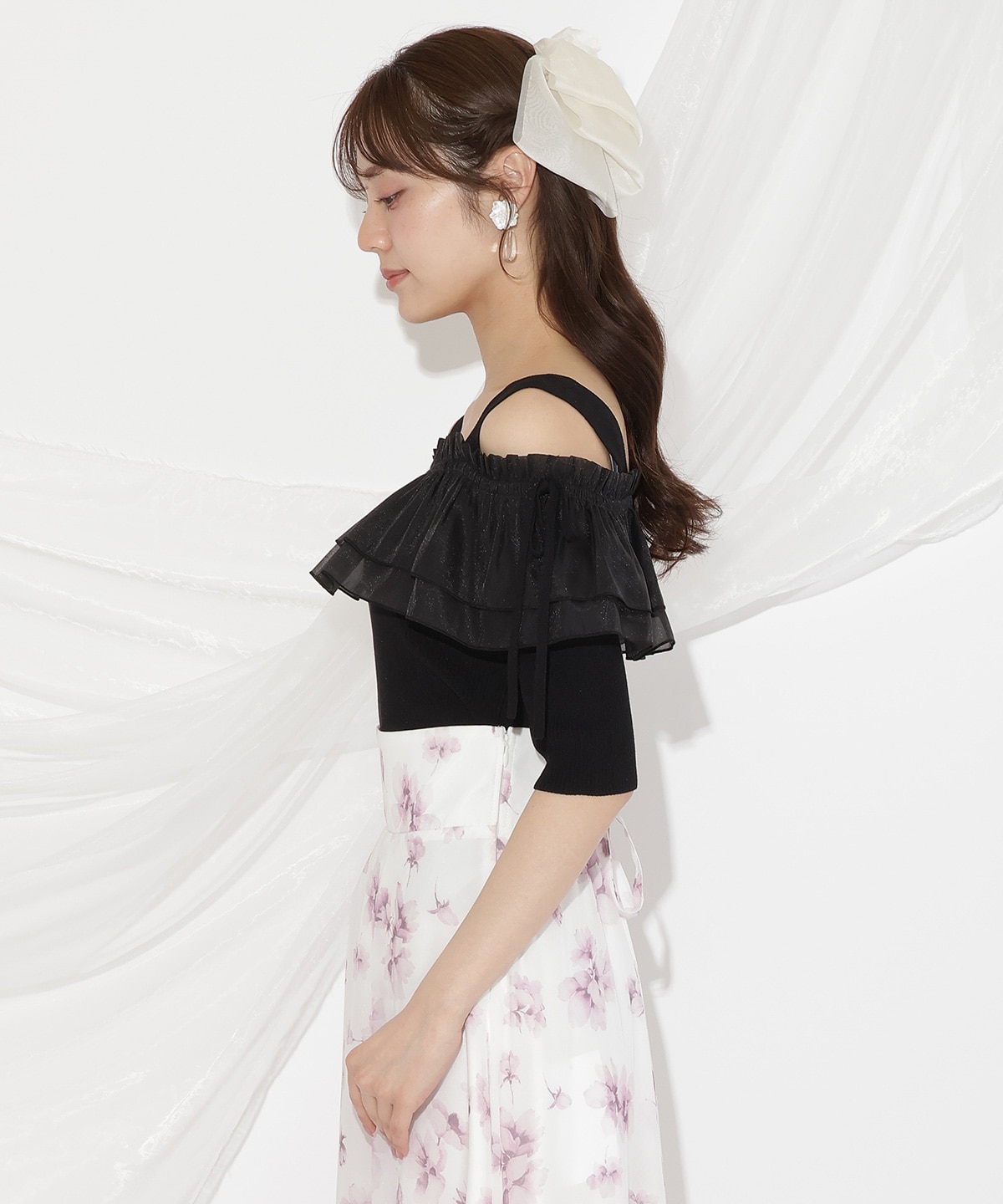 シアーボリュームフリルニットプルオーバー