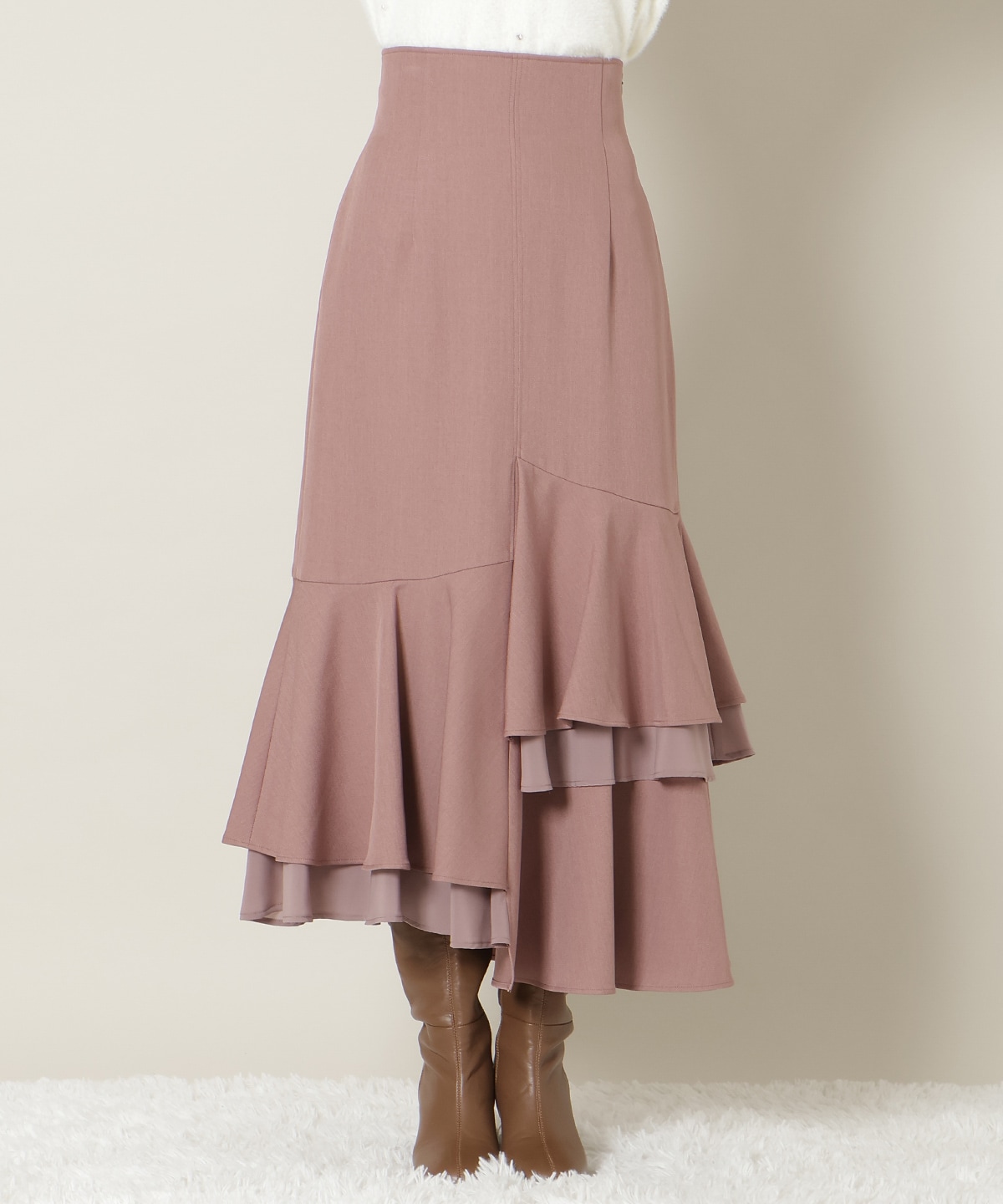 アシンメトリーレイヤードヘムスカート