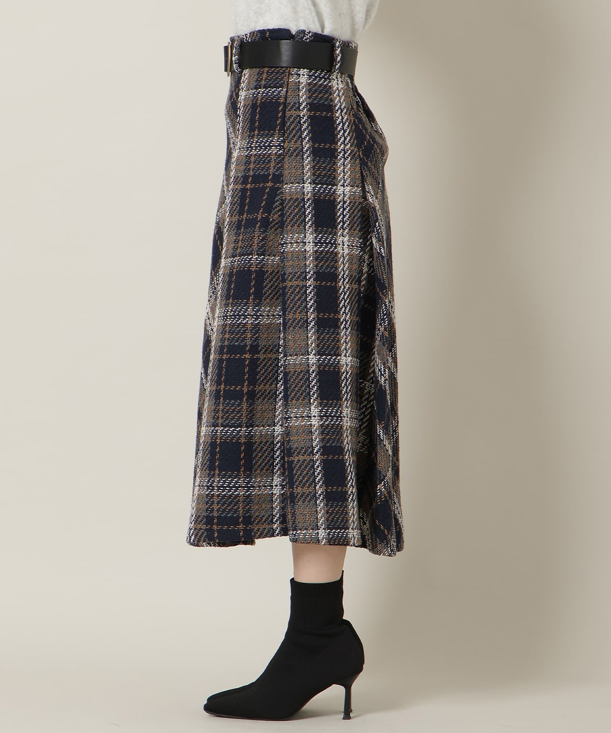 ベルト付きツイードミディ丈スカート