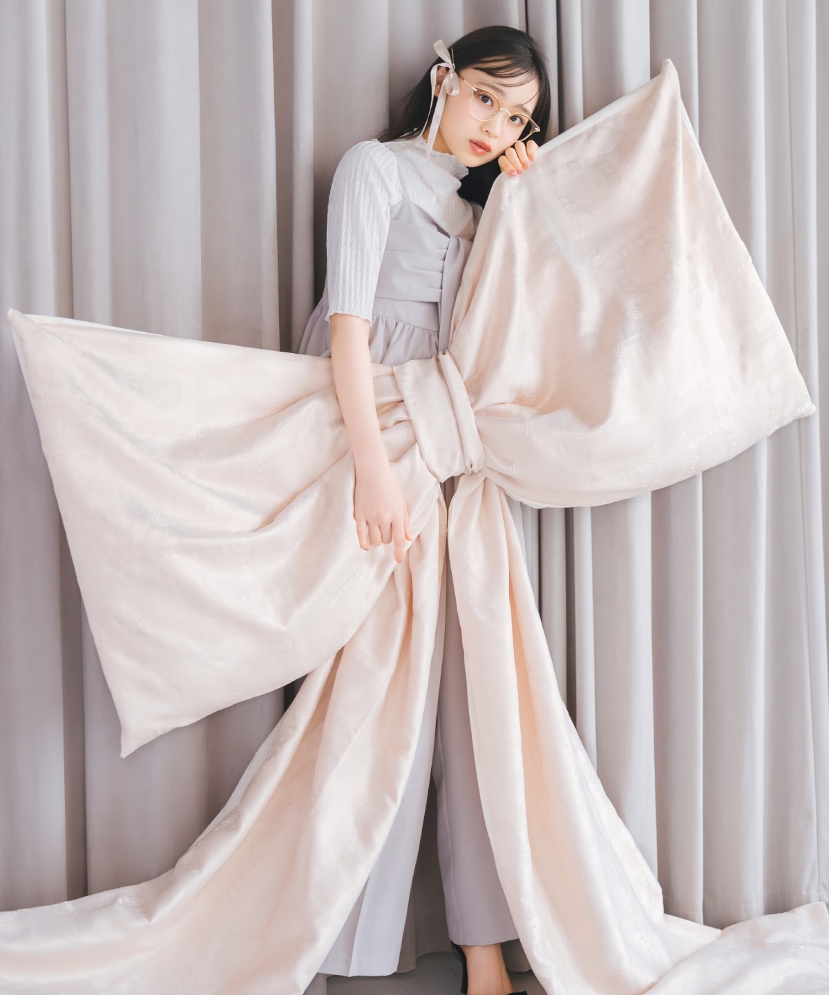 ベルト付きタックワイドパンツ