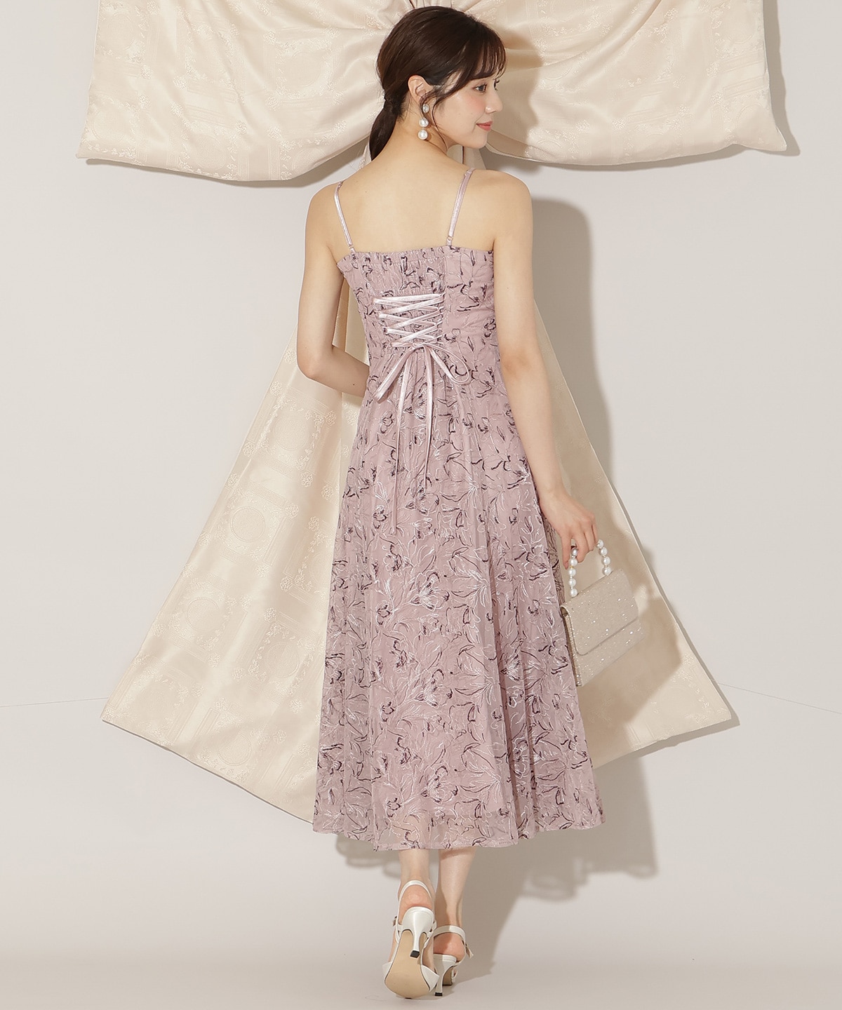 チュールエンブロイダリーワンピース