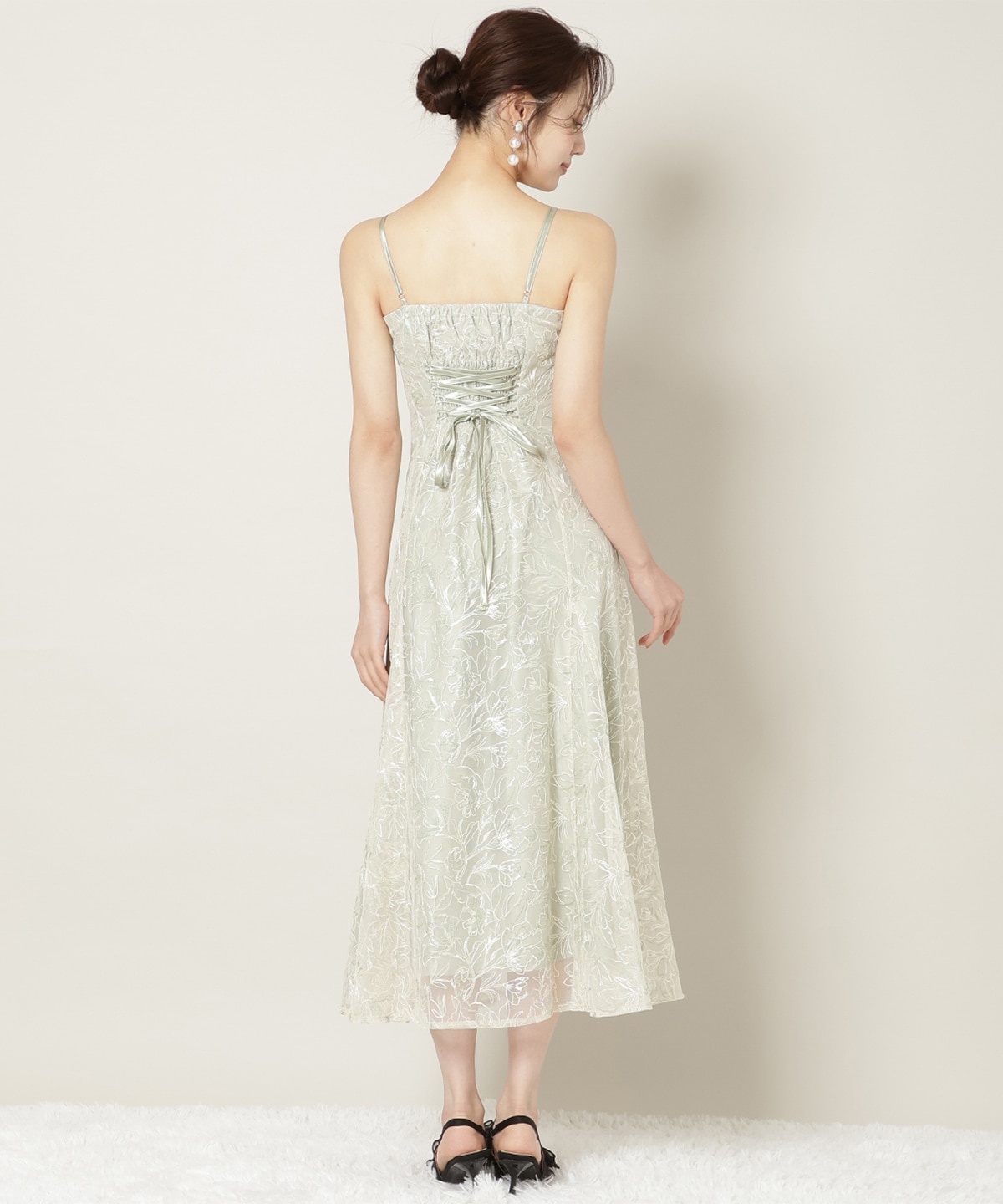 チュールエンブロイダリーワンピース