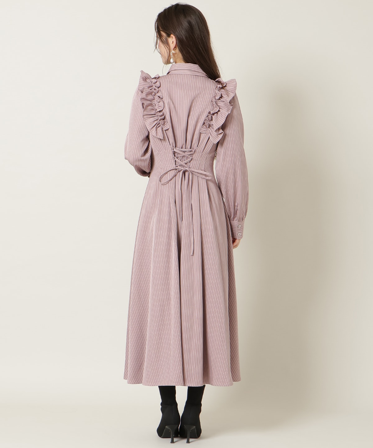 ショルダーフリルリボンタイシャツワンピース