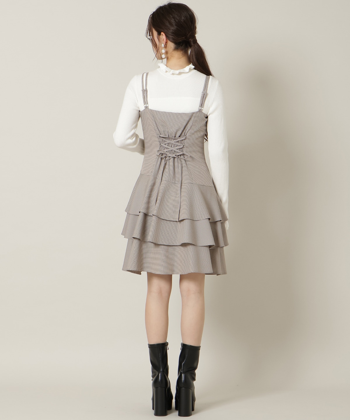 ダブルストラップアシンメトリーワンピース