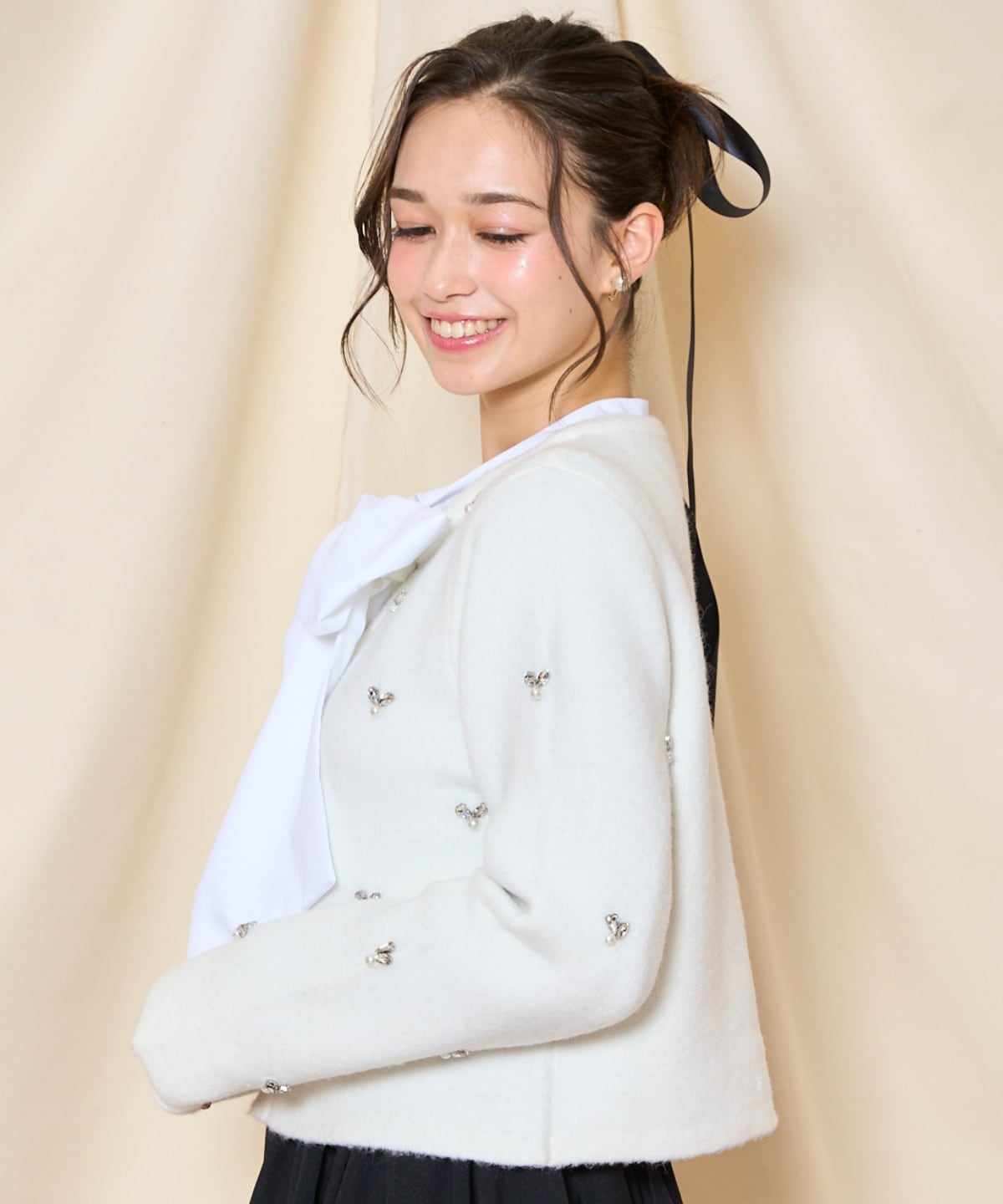 ノーカラービジューニットジャケット