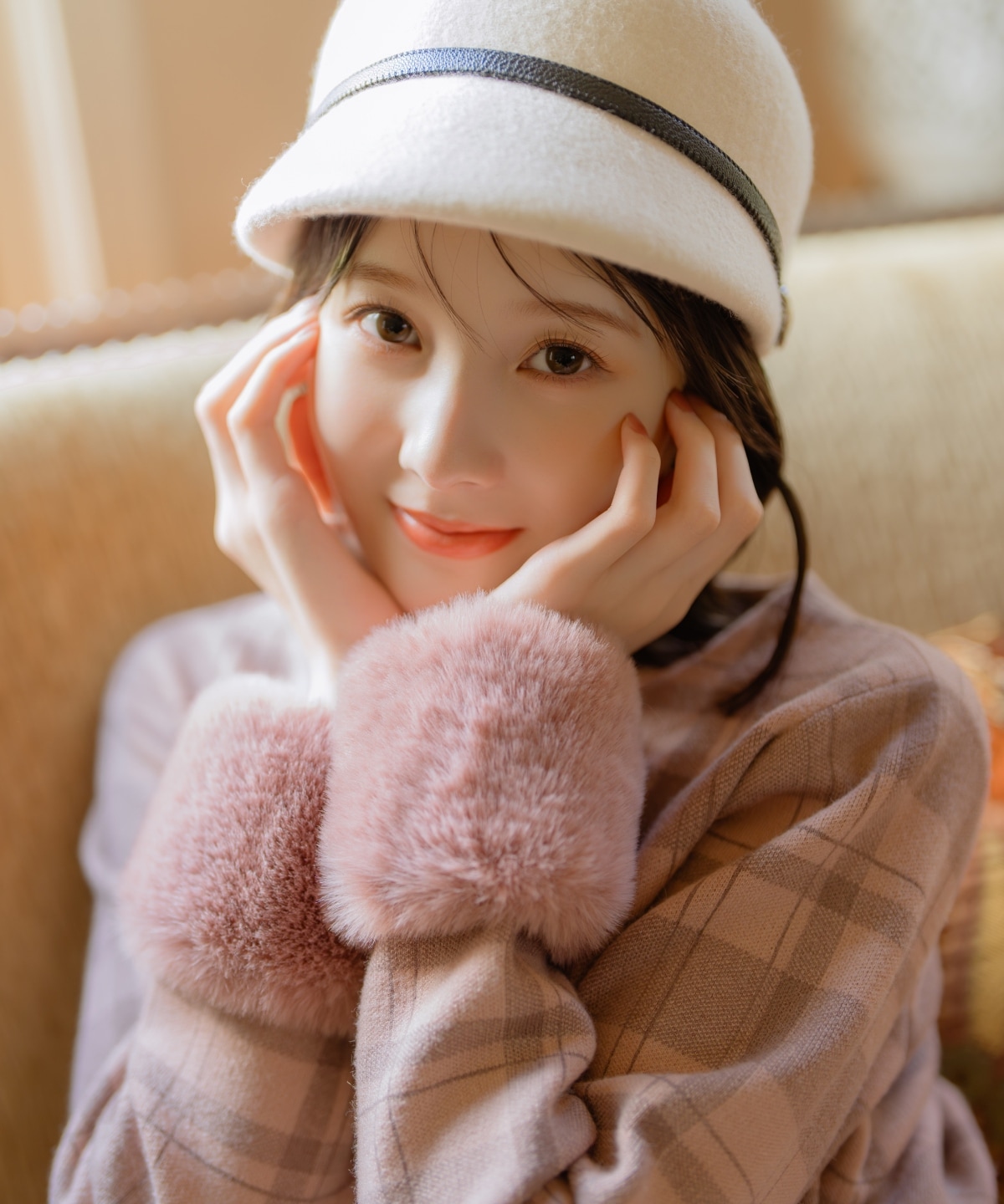 【新色追加】チェック柄ファーカフスカーディガン