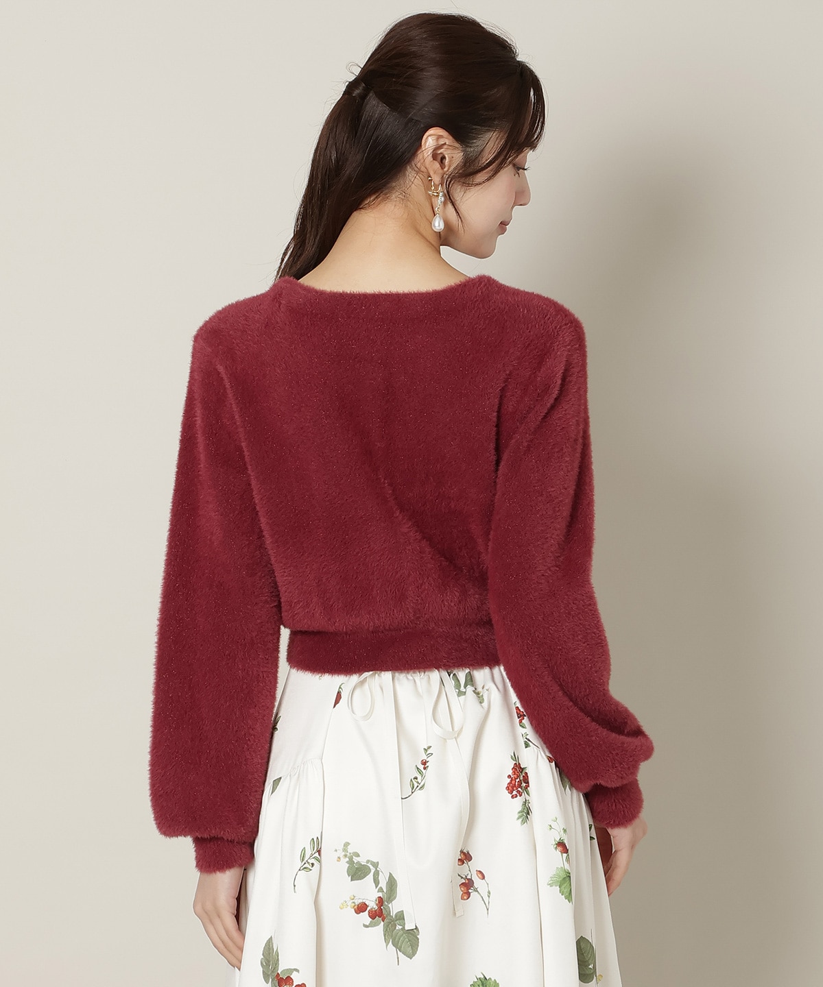 ラウンドネックラメフェザーカーディガン