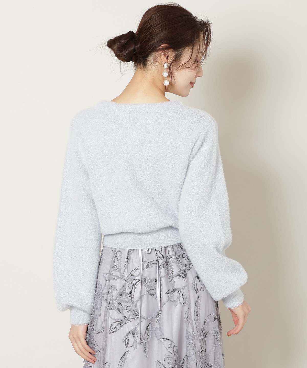 ラウンドネックラメフェザーカーディガン