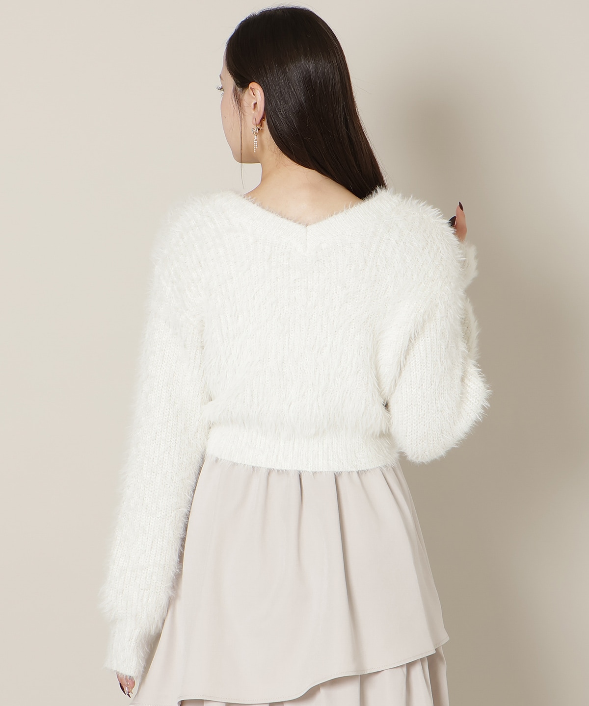 【1/1(thu)10時発売 New Year's Item】Vネックラメフェザーカーディガン