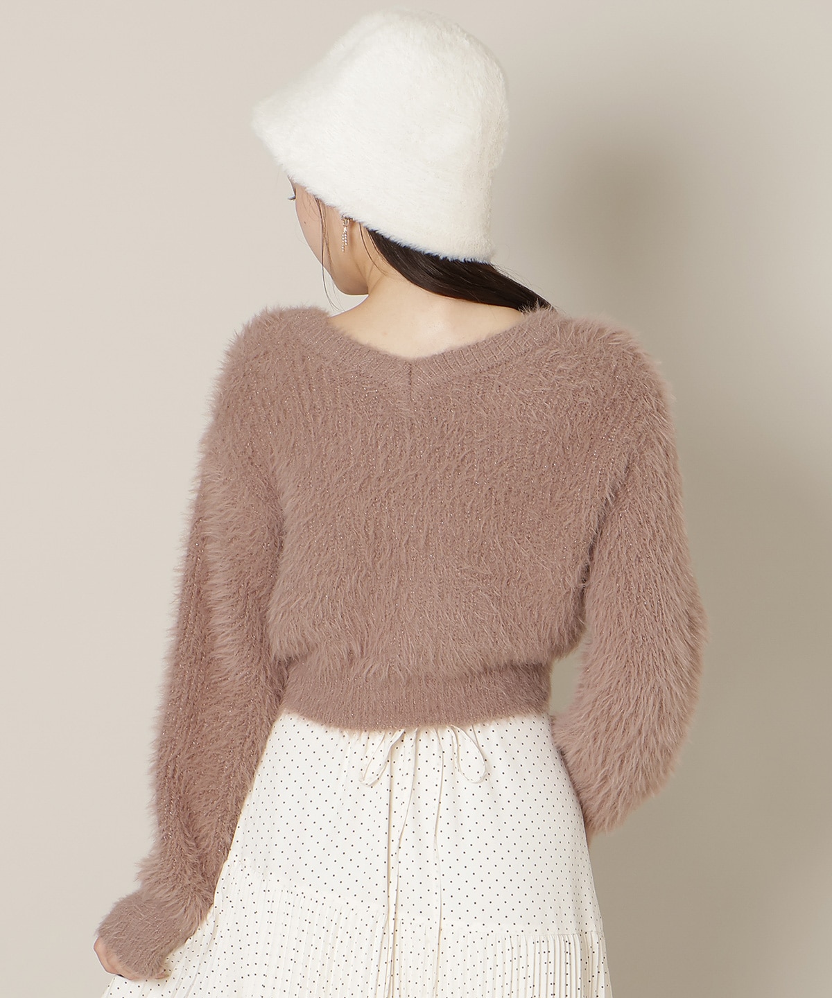 【1/1(thu)10時発売 New Year's Item】Vネックラメフェザーカーディガン