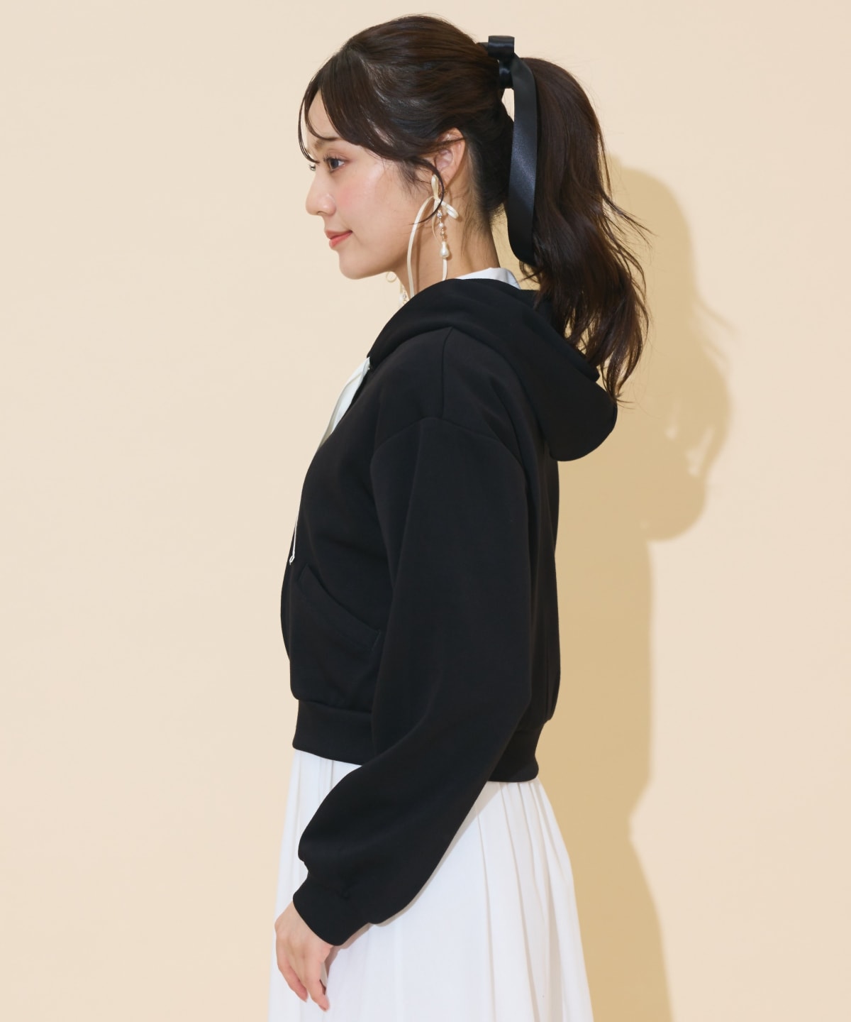 ロゴテープパーカー