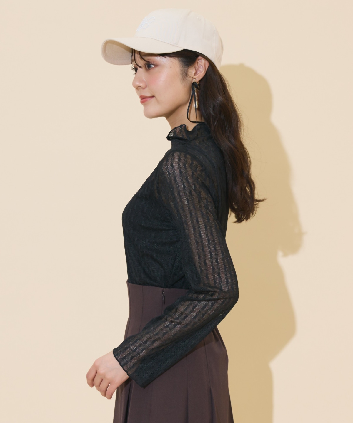 メロウハイネックトップス