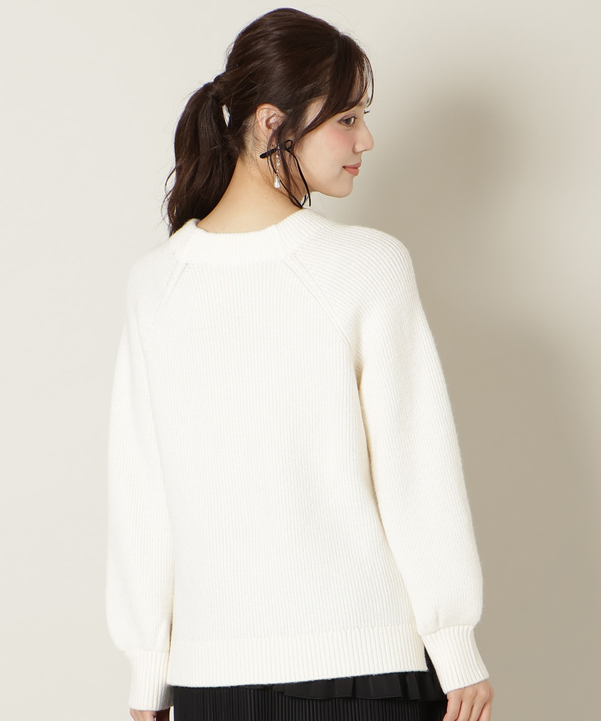 【KNIT PLEATS SET series】アソートボタンデザインニット