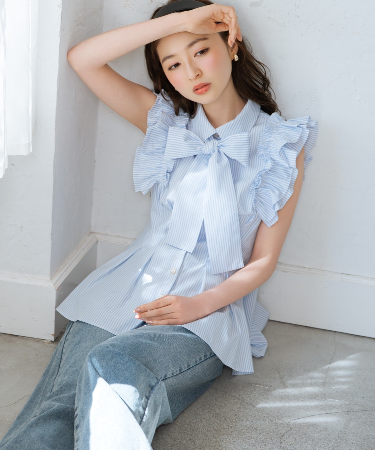 フリルスリーブペプラムブラウス