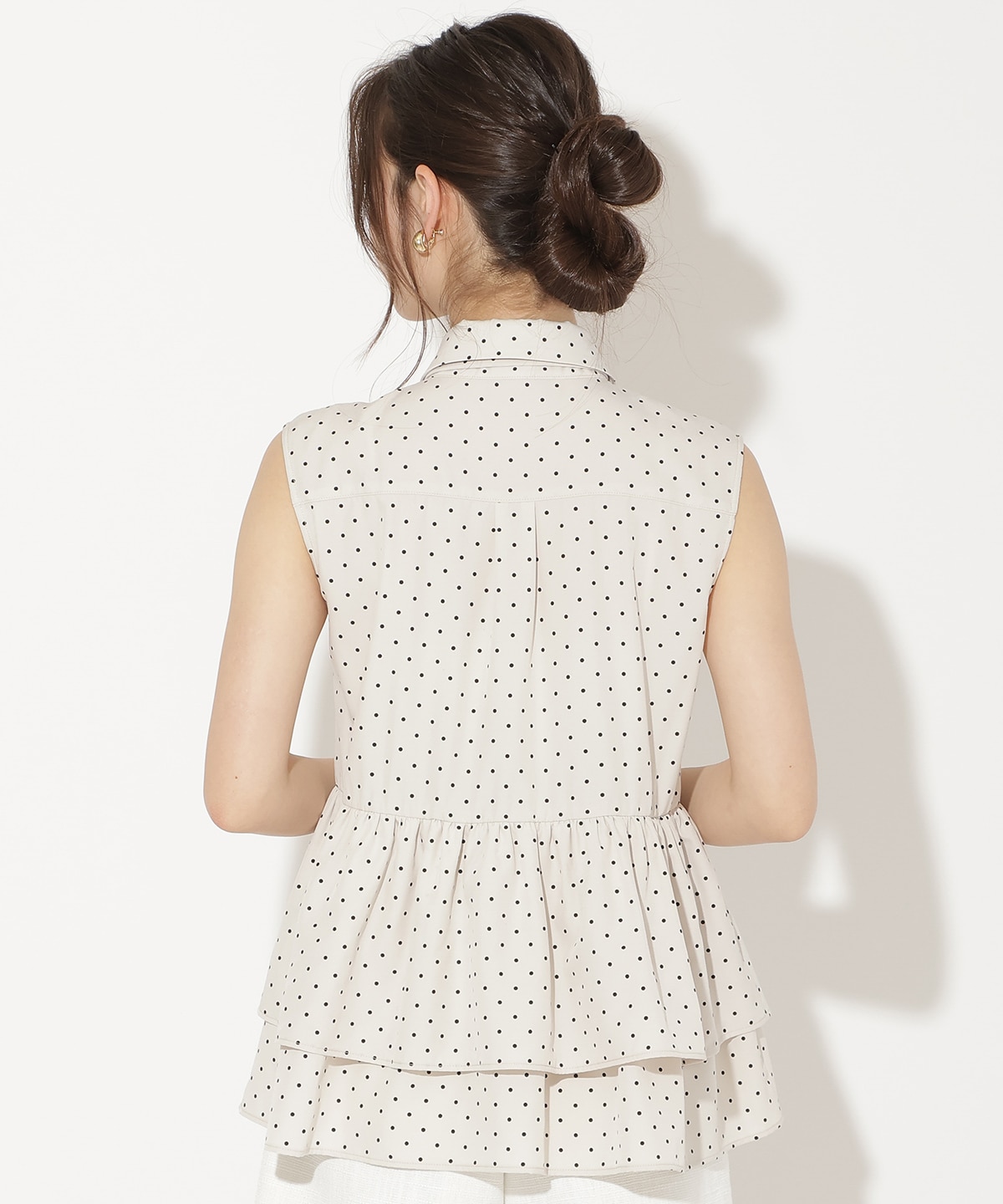 ティアードヘムリボンタイブラウス