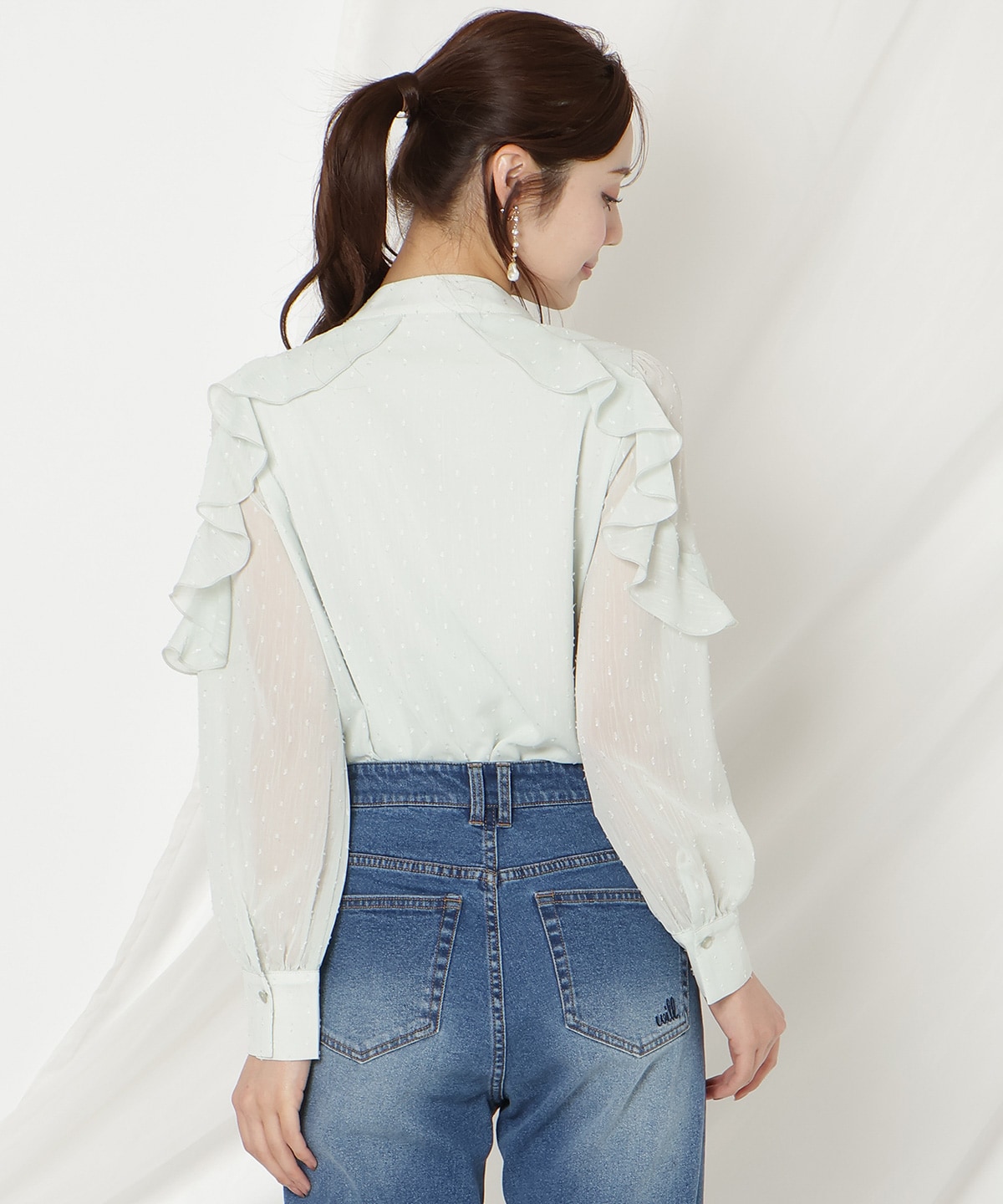 ドビードットフリルブラウス