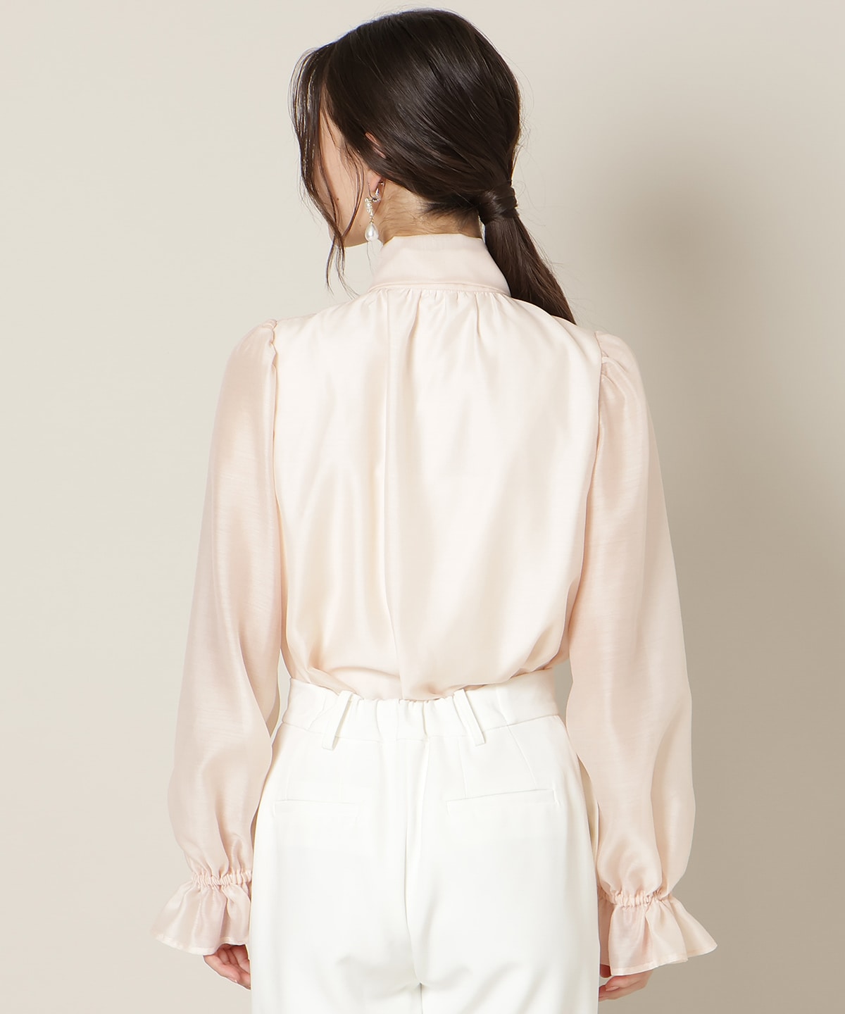 フリルスリーブシアーボウタイブラウス