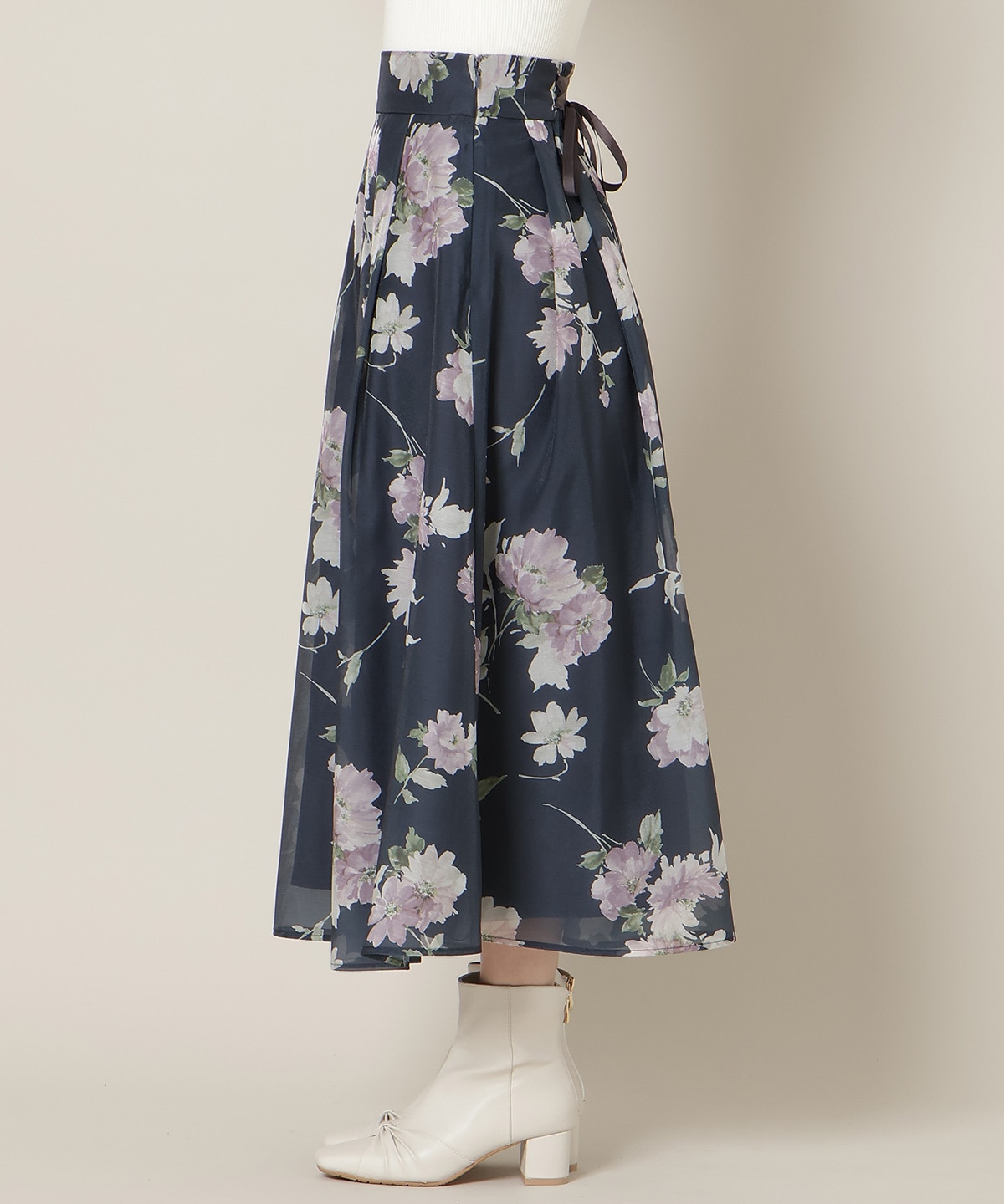 フラワープリントシアータックスカート