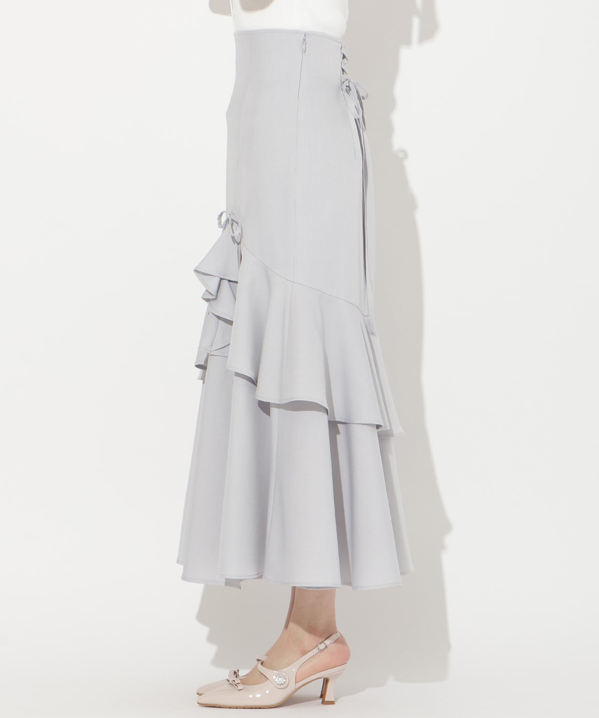 スリットデザインラッフルリボンスカート